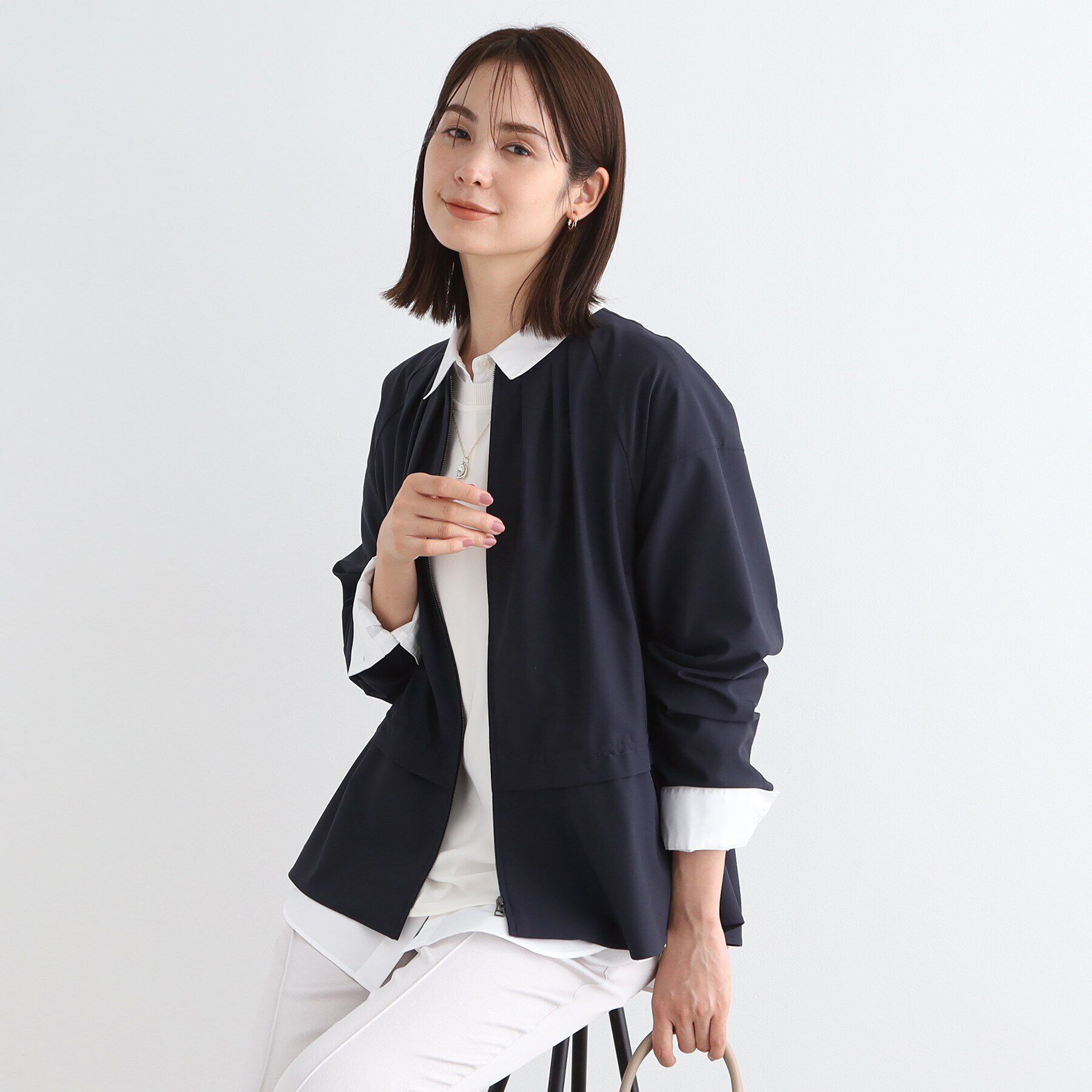 INDIVI「【洗える／撥水】ペプラム風ライトブルゾン」|ブルゾン・スタジャン|