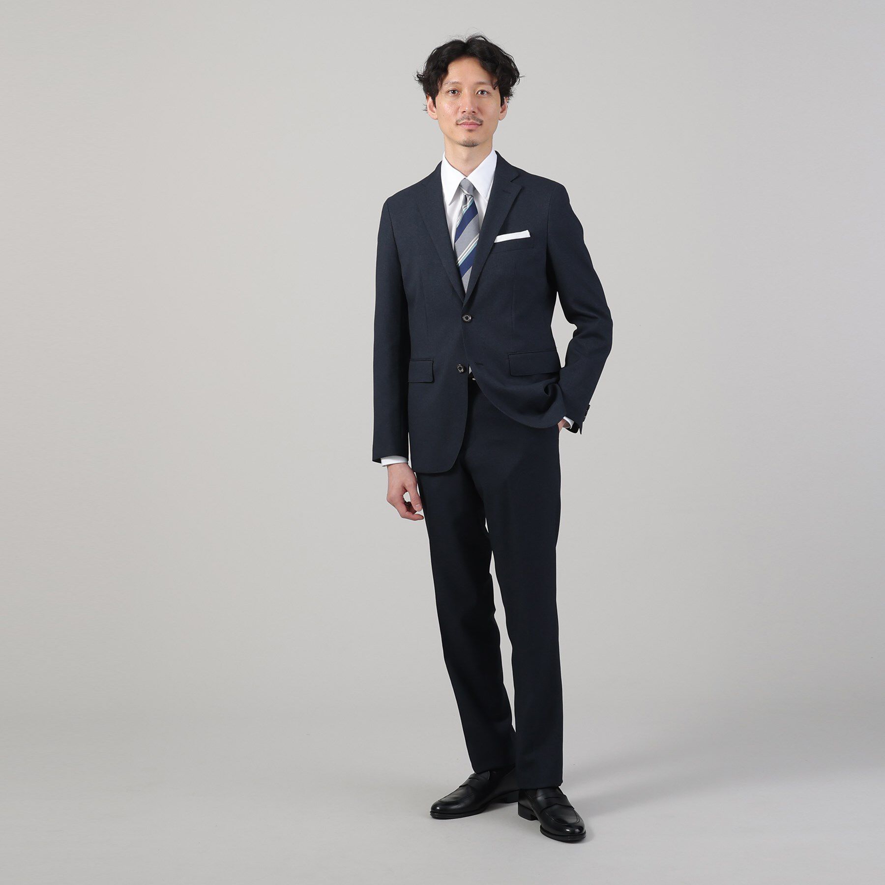 TAKEO KIKUCHI「【ONOFF/セットアップ対応】メランジ シャークスキン ストレッチジャケット」|テーラードジャケット|