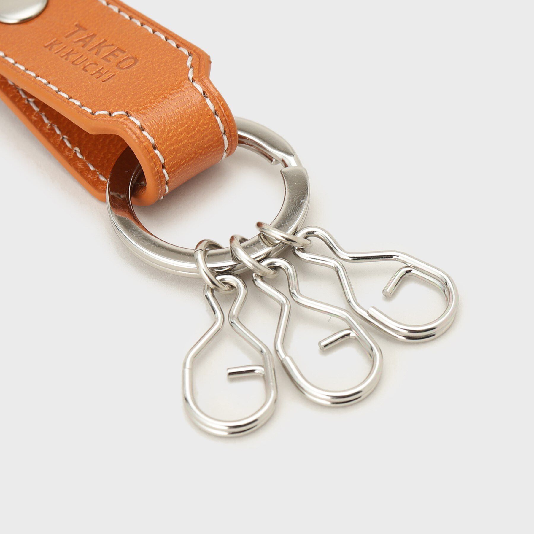 TAKEO KIKUCHI「アニリンゴート キーホルダー」|キーケース|