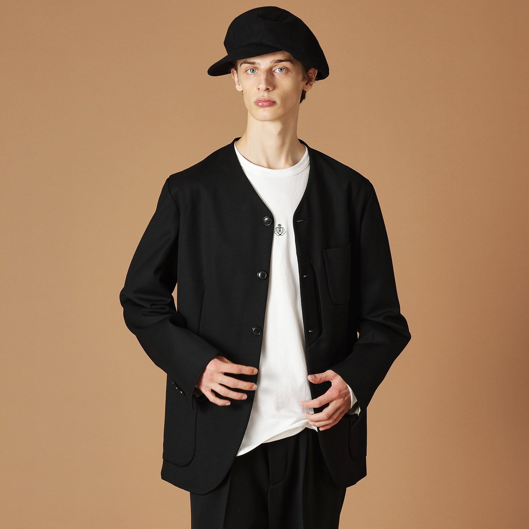 40CARATS&525「ギャバジン ノーカラージャケット」|テーラードジャケット|ﾌﾞﾗｯｸ(019)