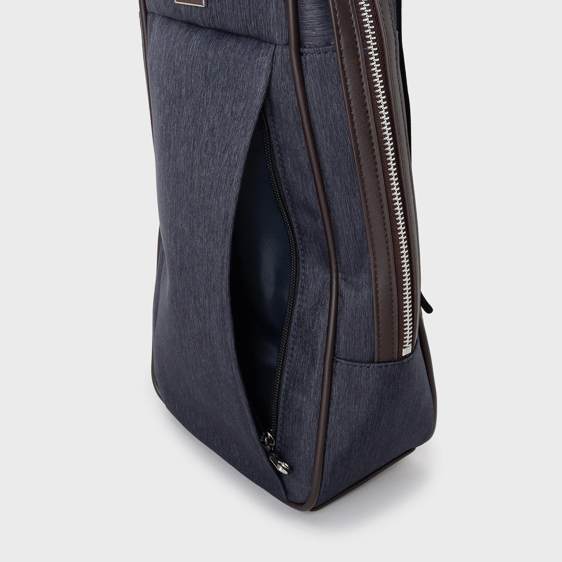 TAKEO KIKUCHI「ヘアラインスリム ワンショルダーバッグ」|ショルダー・メッセンジャー|