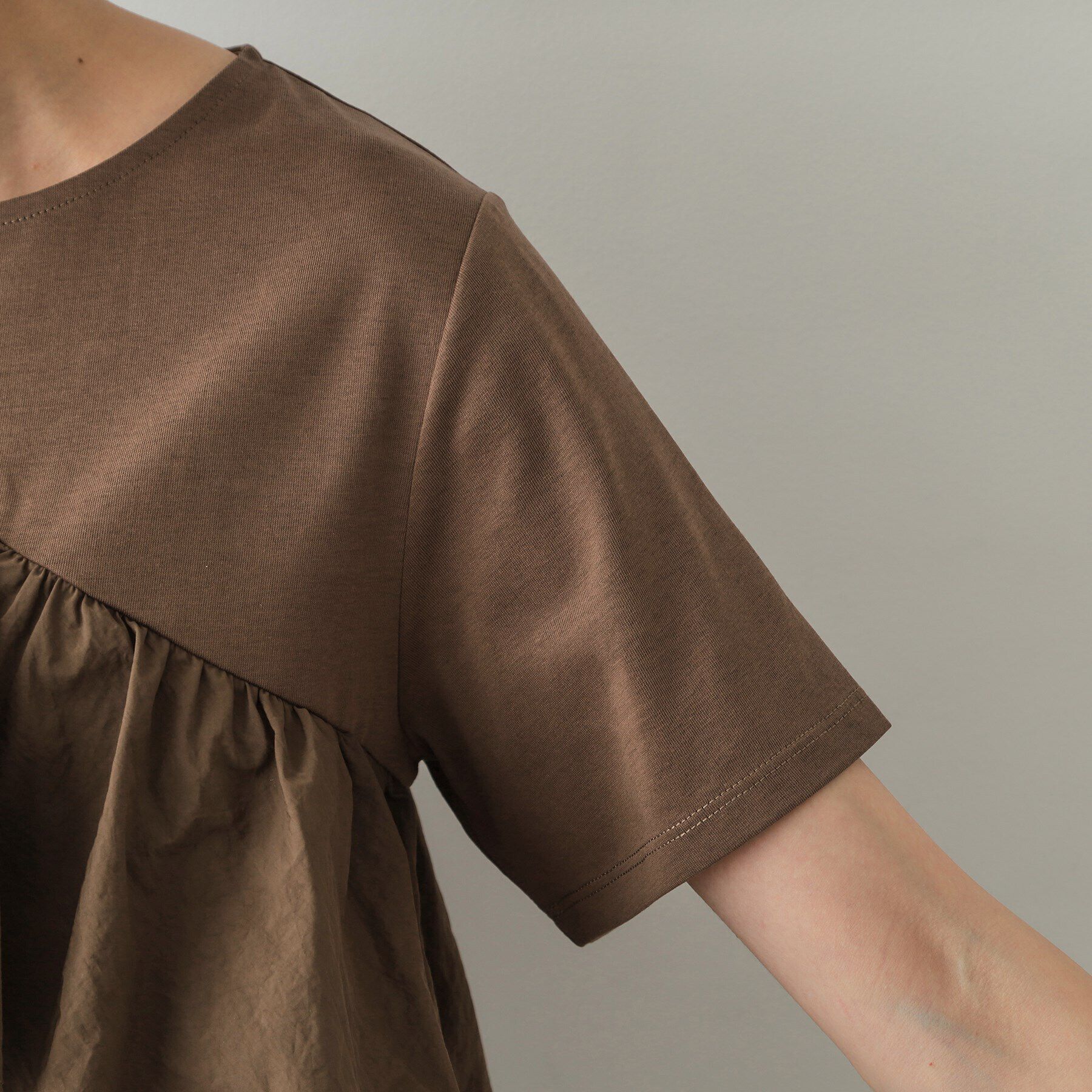 OPAQUE.CLIP「2段フリルカットソー【洗濯機洗い可】」|Tシャツ・カットソー|