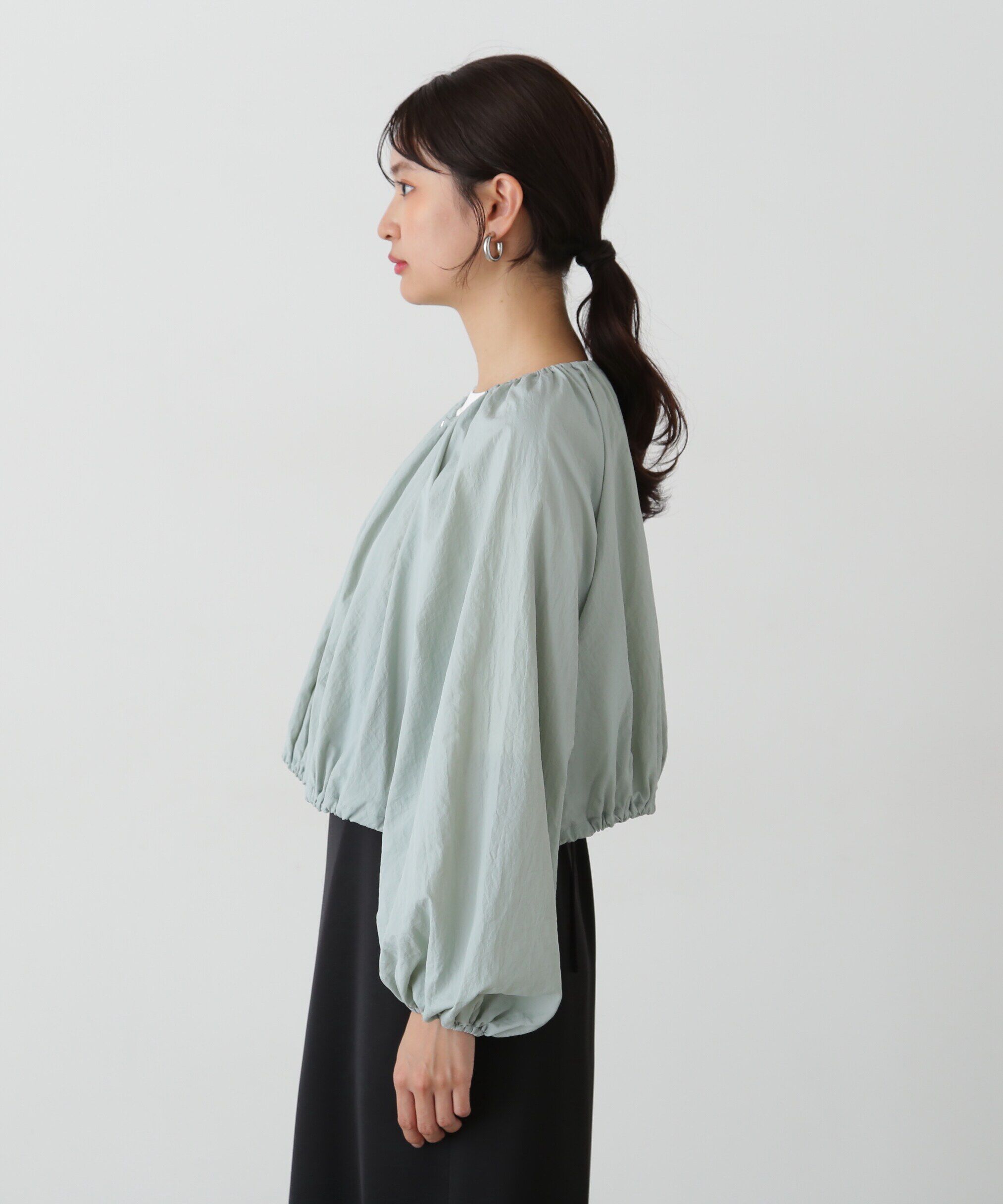  「ギャザーネックショートブルゾン」|ブルゾン・スタジャン|