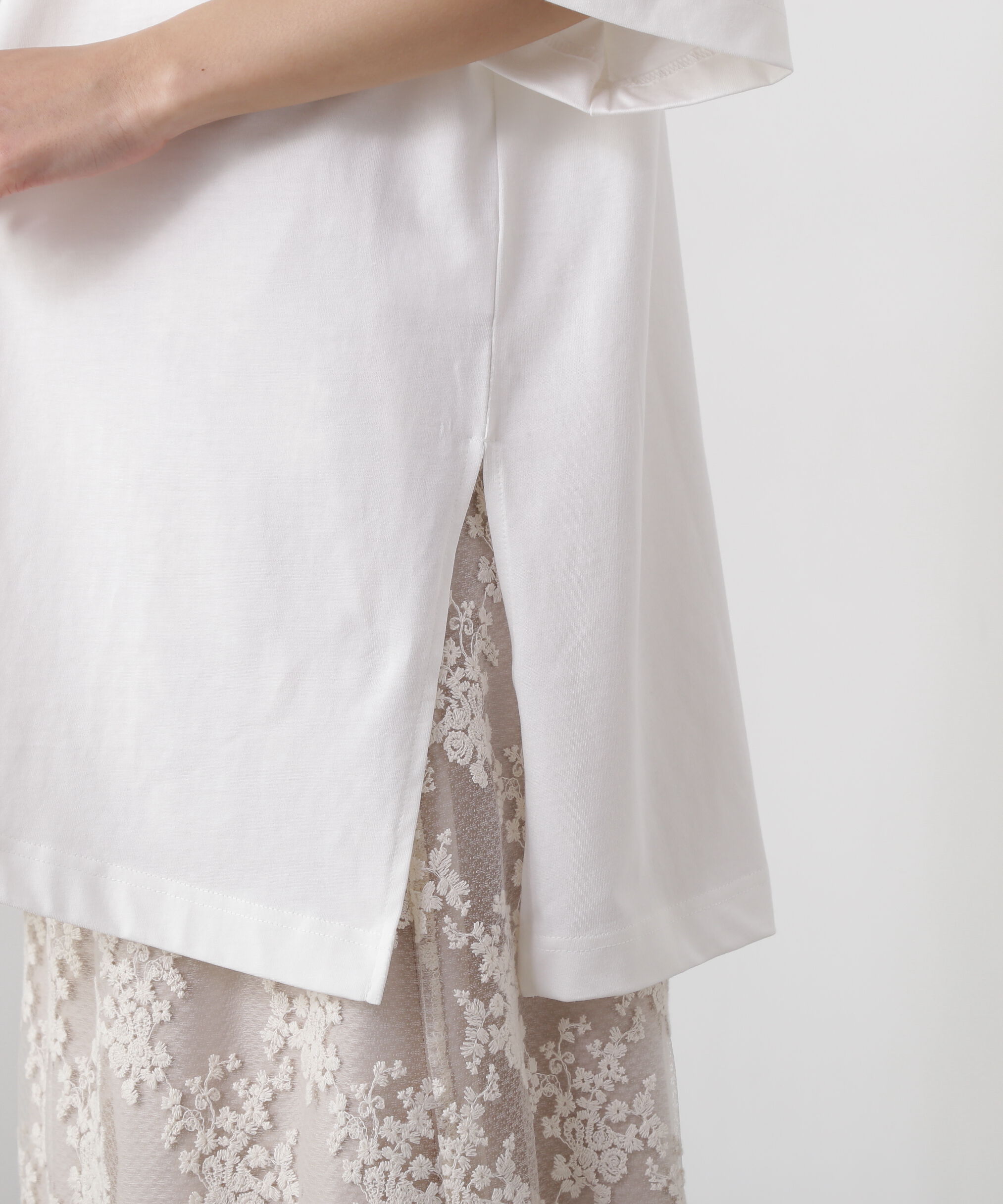  「オーバーサイズロゴプリントTシャツ」|Tシャツ・カットソー|