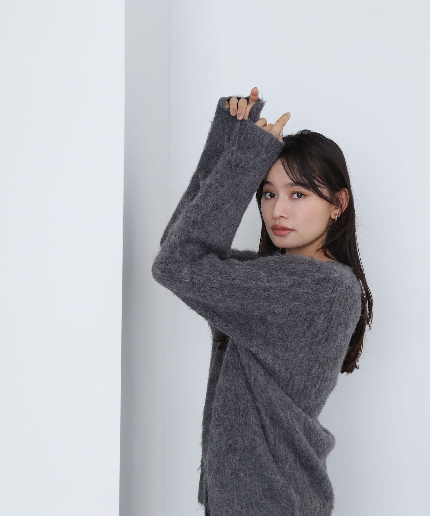  「＜起毛ニットシリーズ＞Ｖネックカーディガン　24AW」|ニット・セーター|