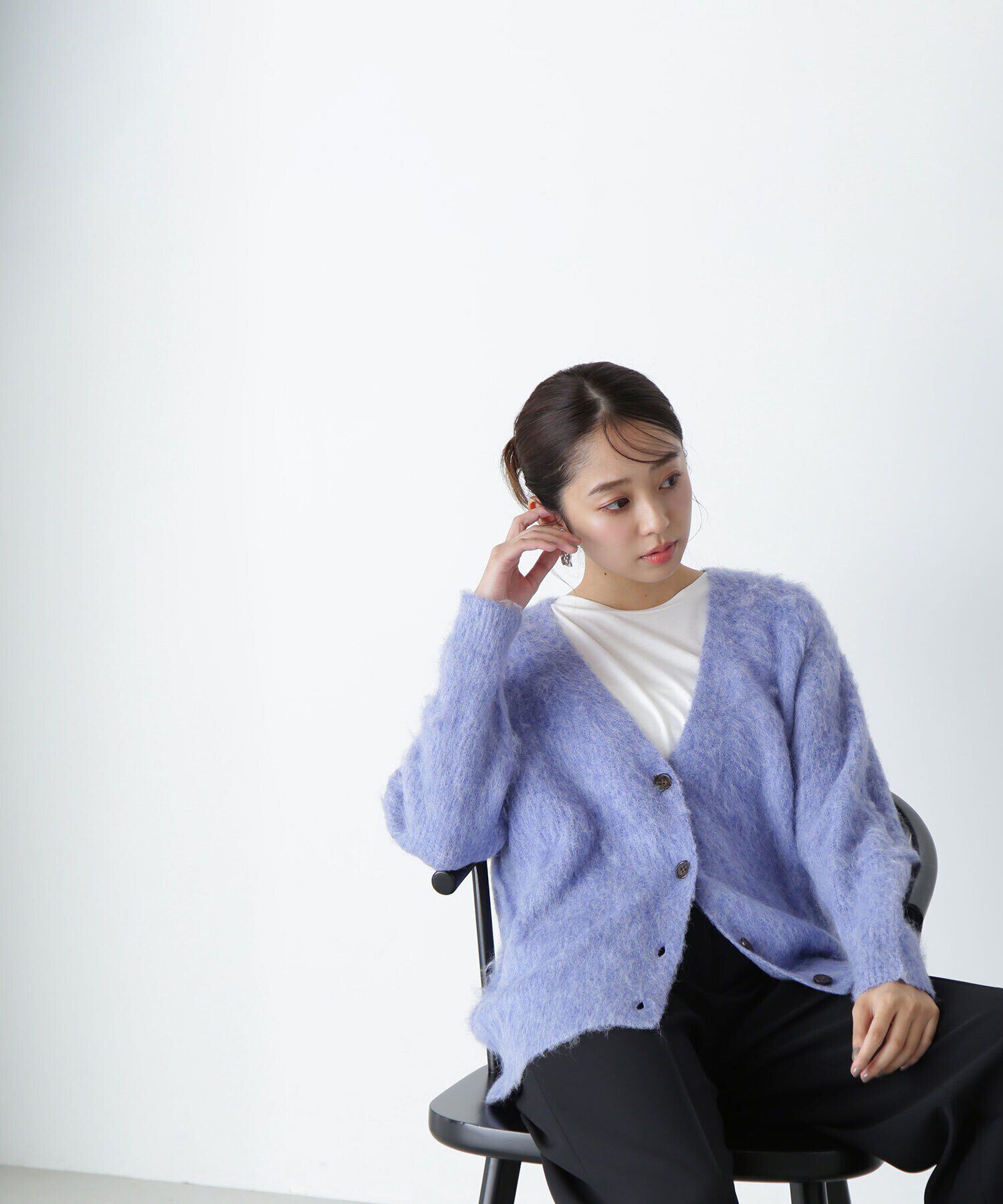  「＜起毛ニットシリーズ＞Ｖネックカーディガン　24AW」|ニット・セーター|