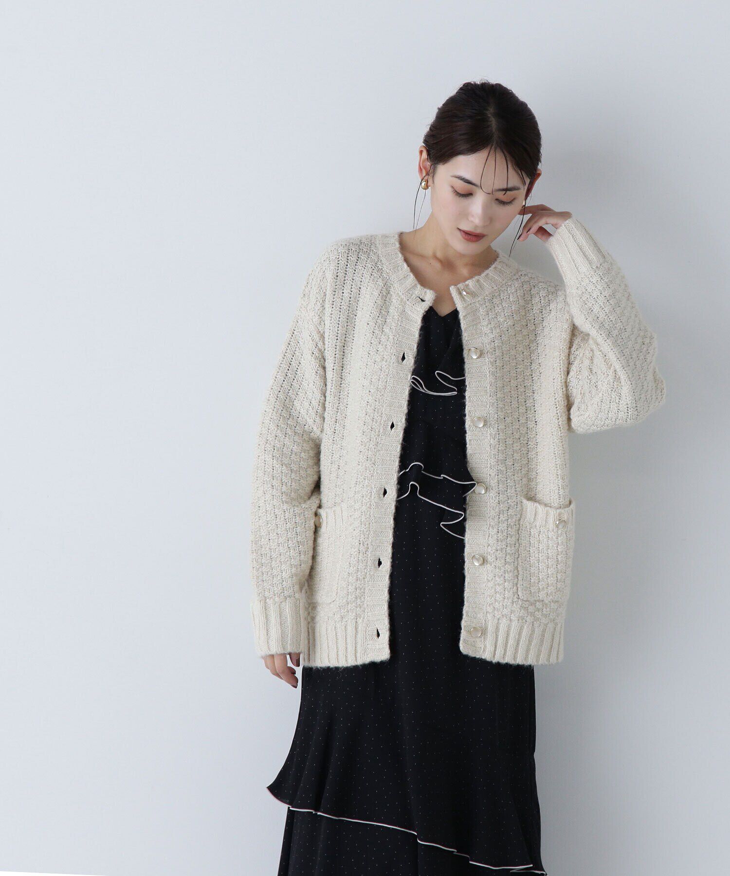  「ツイーディーボクシーカーディガン　24AW」|ニット・セーター|