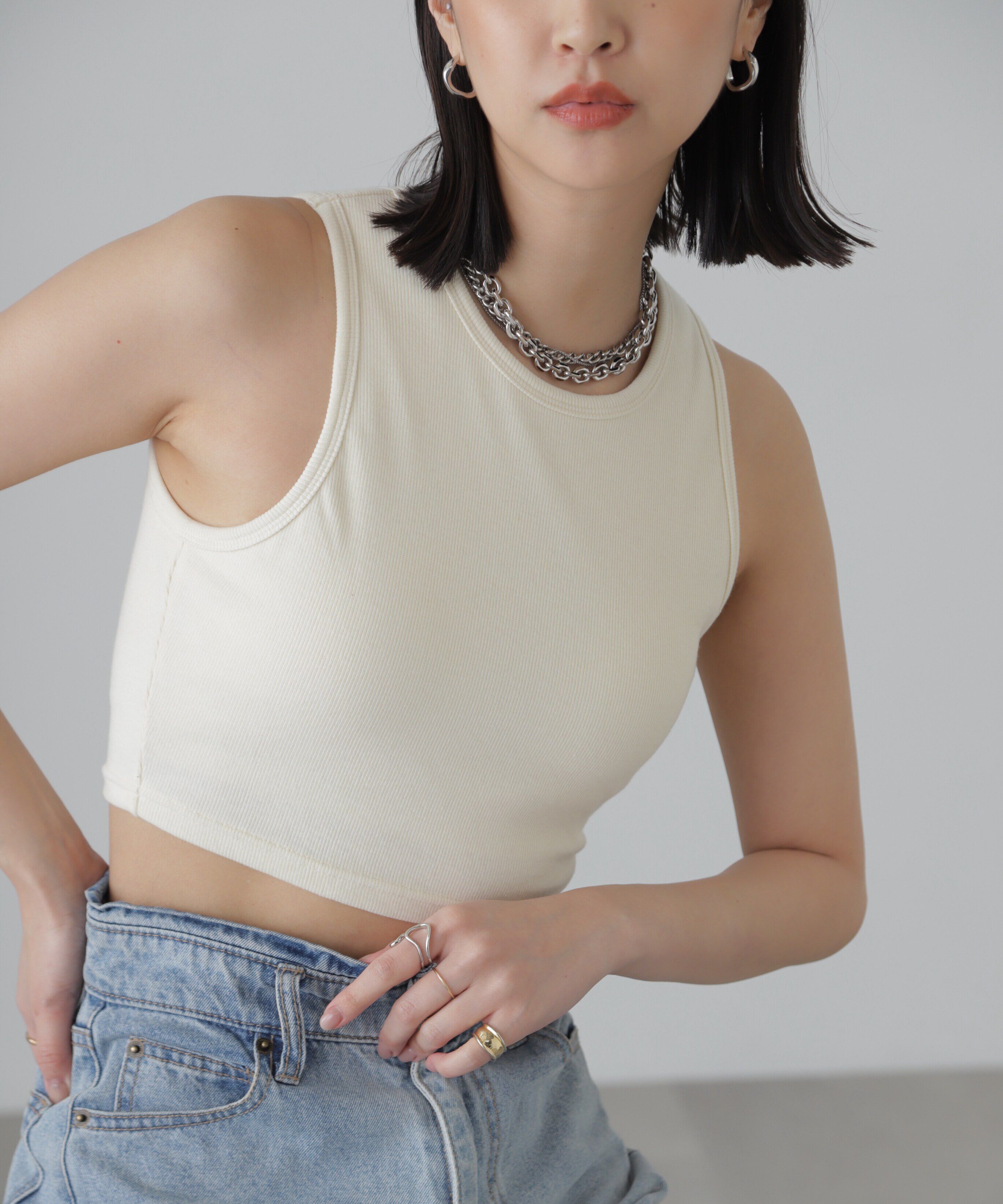  「カップ付きアメスリショート丈タンクトップ」|Tシャツ・カットソー|オフ