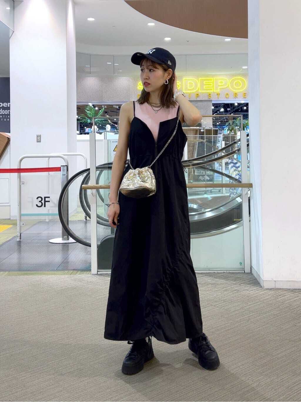  「カップ付きアメスリショート丈タンクトップ」|Tシャツ・カットソー|