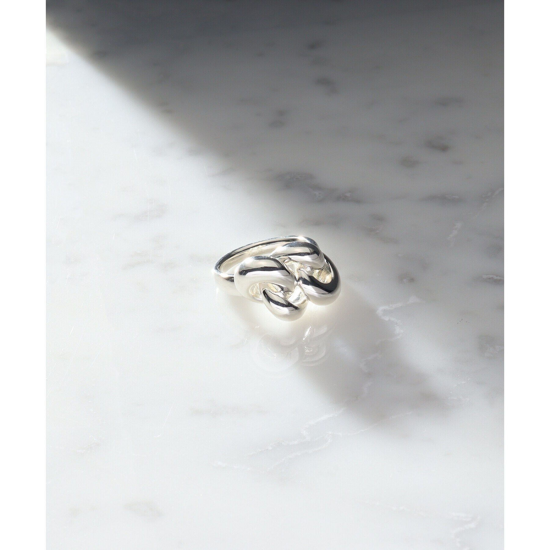 COCOSHNIK ONKITSCH「シルバー ニッティングモチーフ リング」|リング|