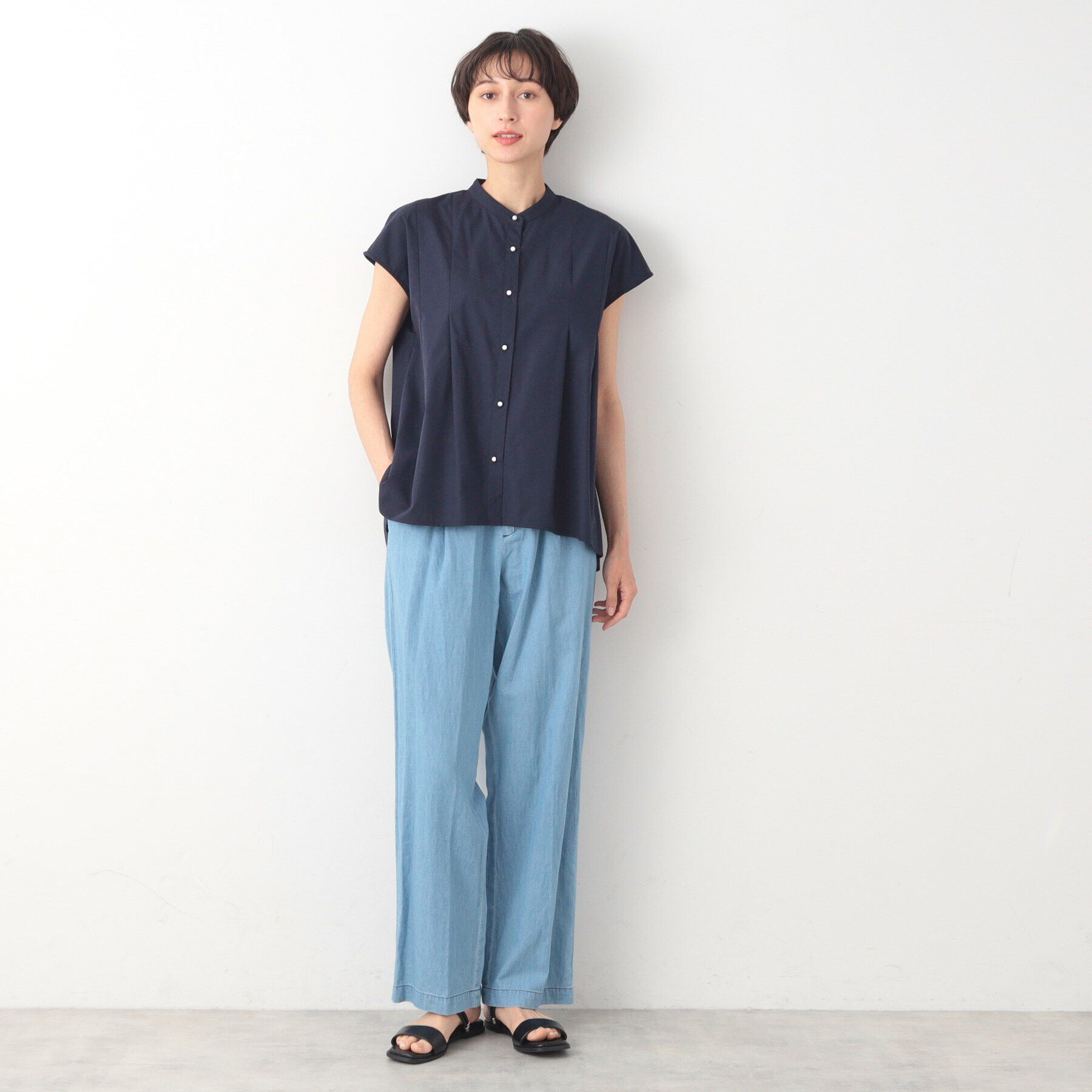 Dessin「【洗える】パール調ボタンテントラインブラウス」|シャツ・ブラウス|