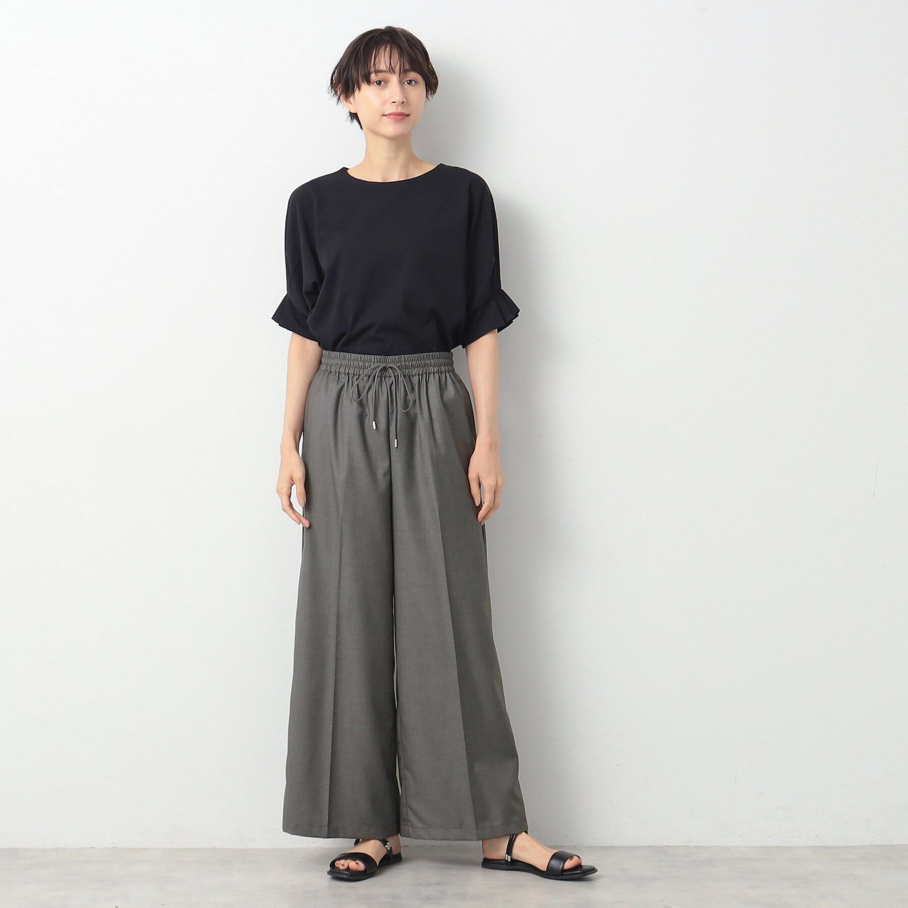 Dessin「【洗える】センタープレスワイドパンツ」|その他|