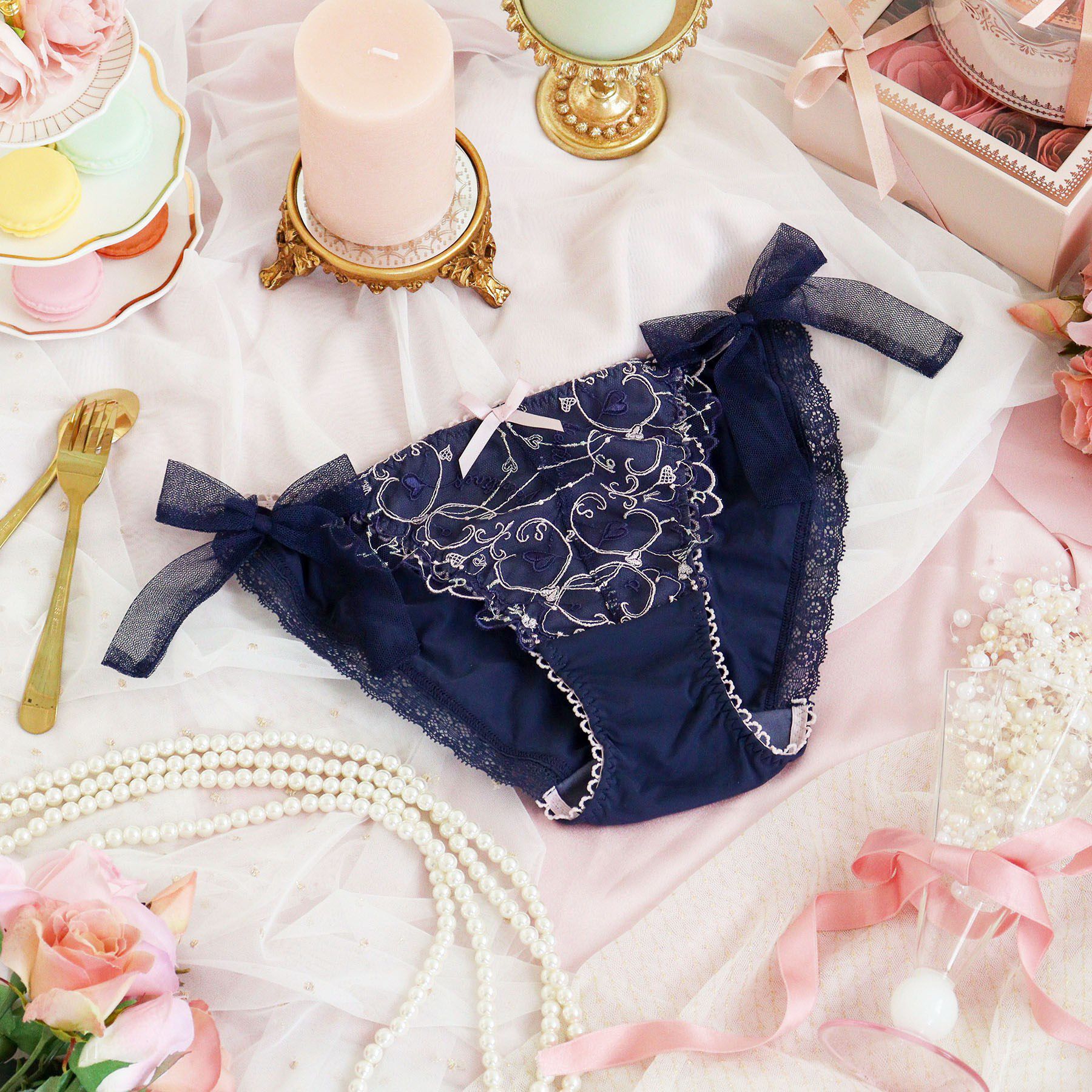 Risa Magli「ヘルティー リボンショーツ」|インナー|ネイビー(094)