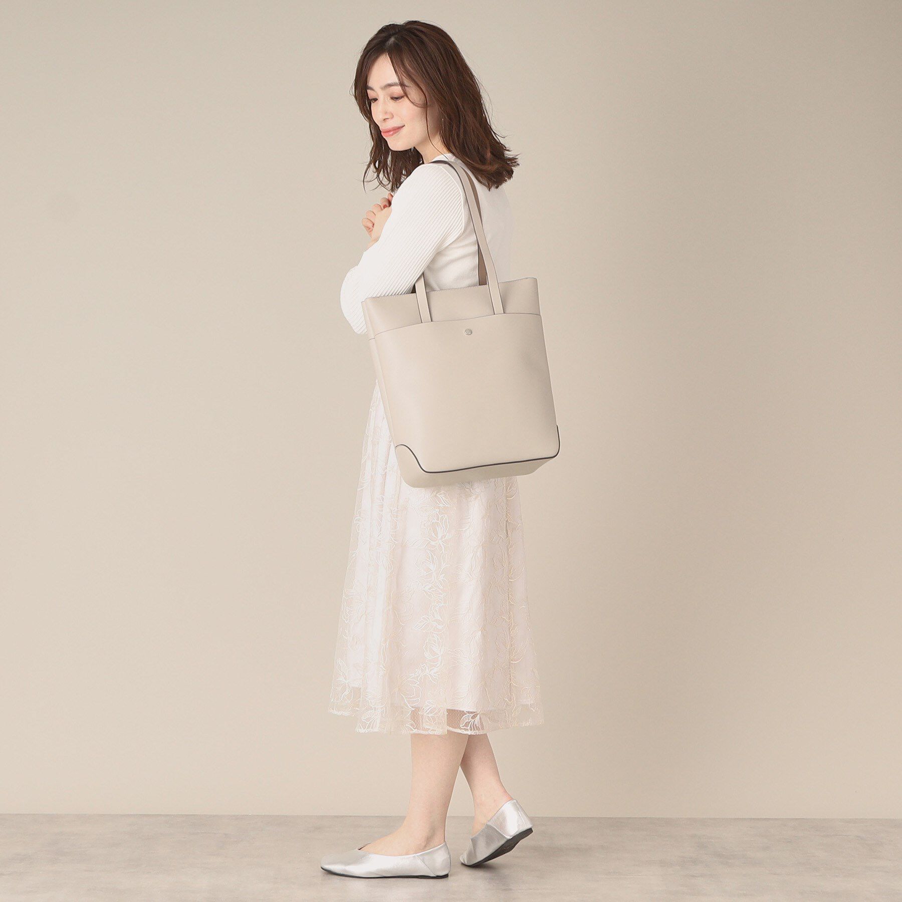 ITS&rsquo;DEMO「かるいかばん縦型A4トート【通勤／PC対応】」|トートバッグ|