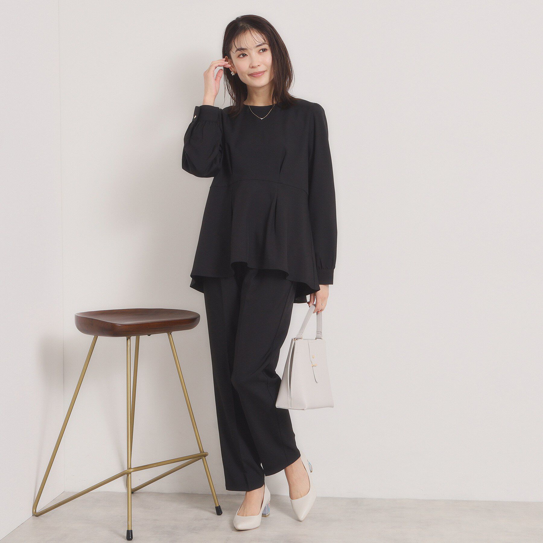 ITS&rsquo;DEMO「ツイルストレッチペプラムブラウス」|シャツ・ブラウス|