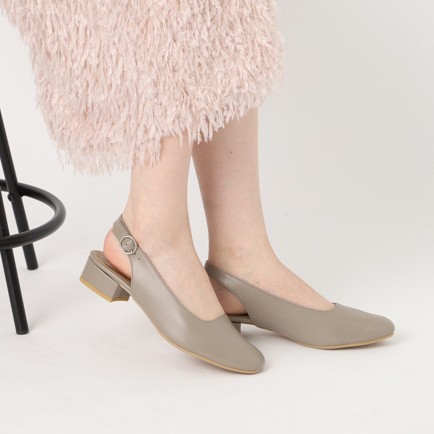 ESPERANZA「ソフトスクエアバックストラップフラットパンプス」|パンプス|