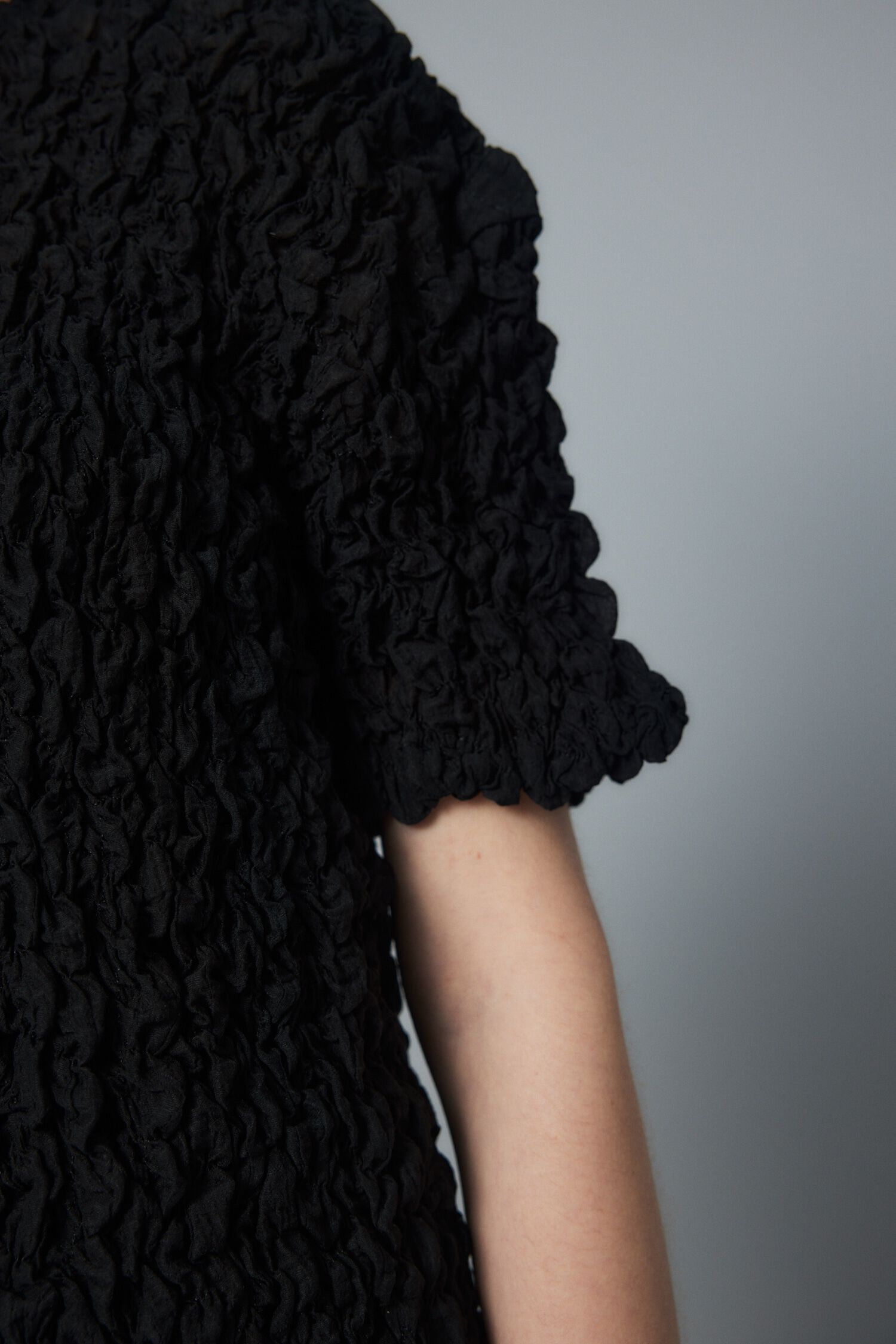 HeRIN.CYE「Square shirring tops」|シャツ・ブラウス|