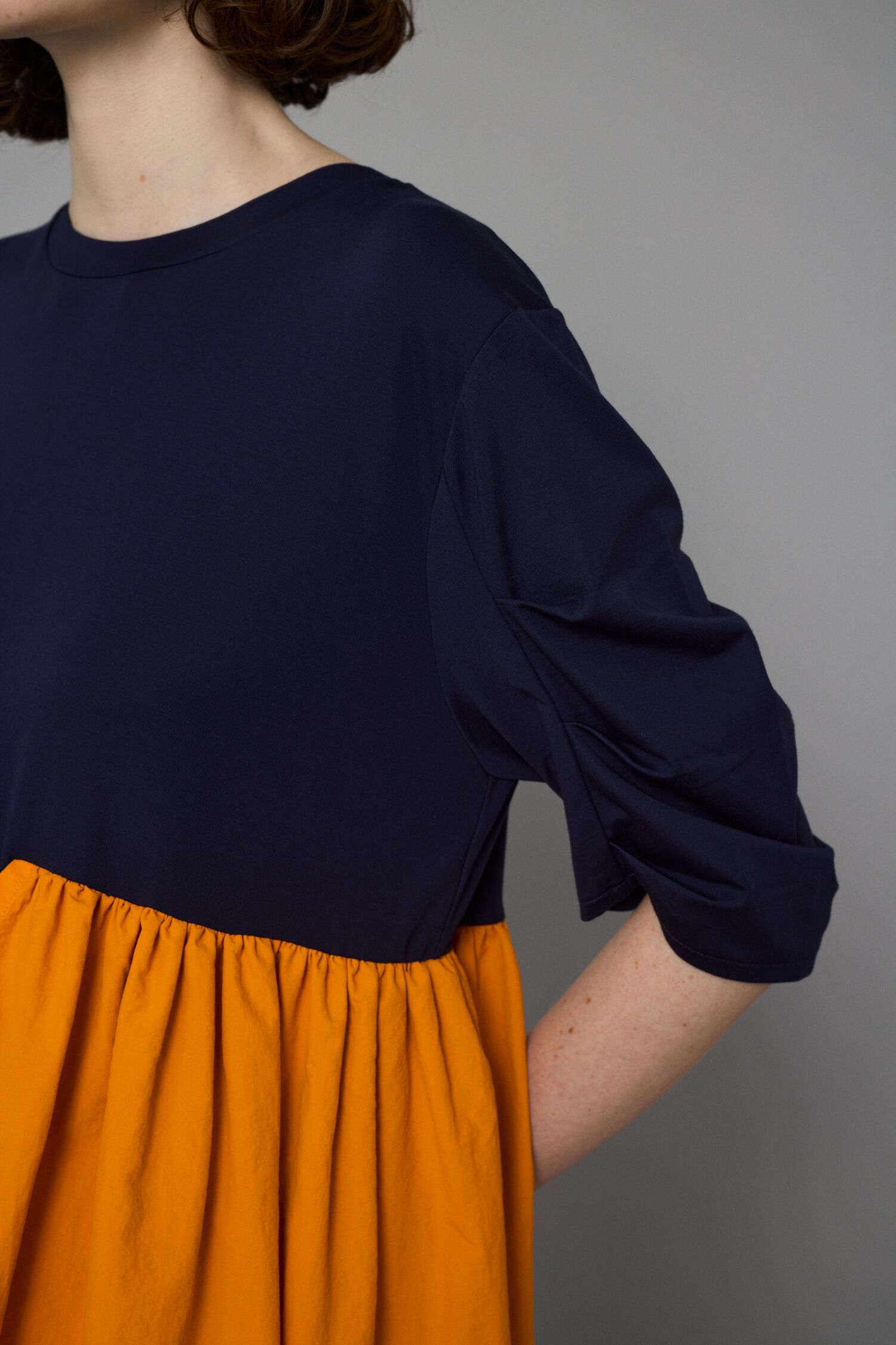 HeRIN.CYE「Tuck sleeve docking dress」|ワンピース|