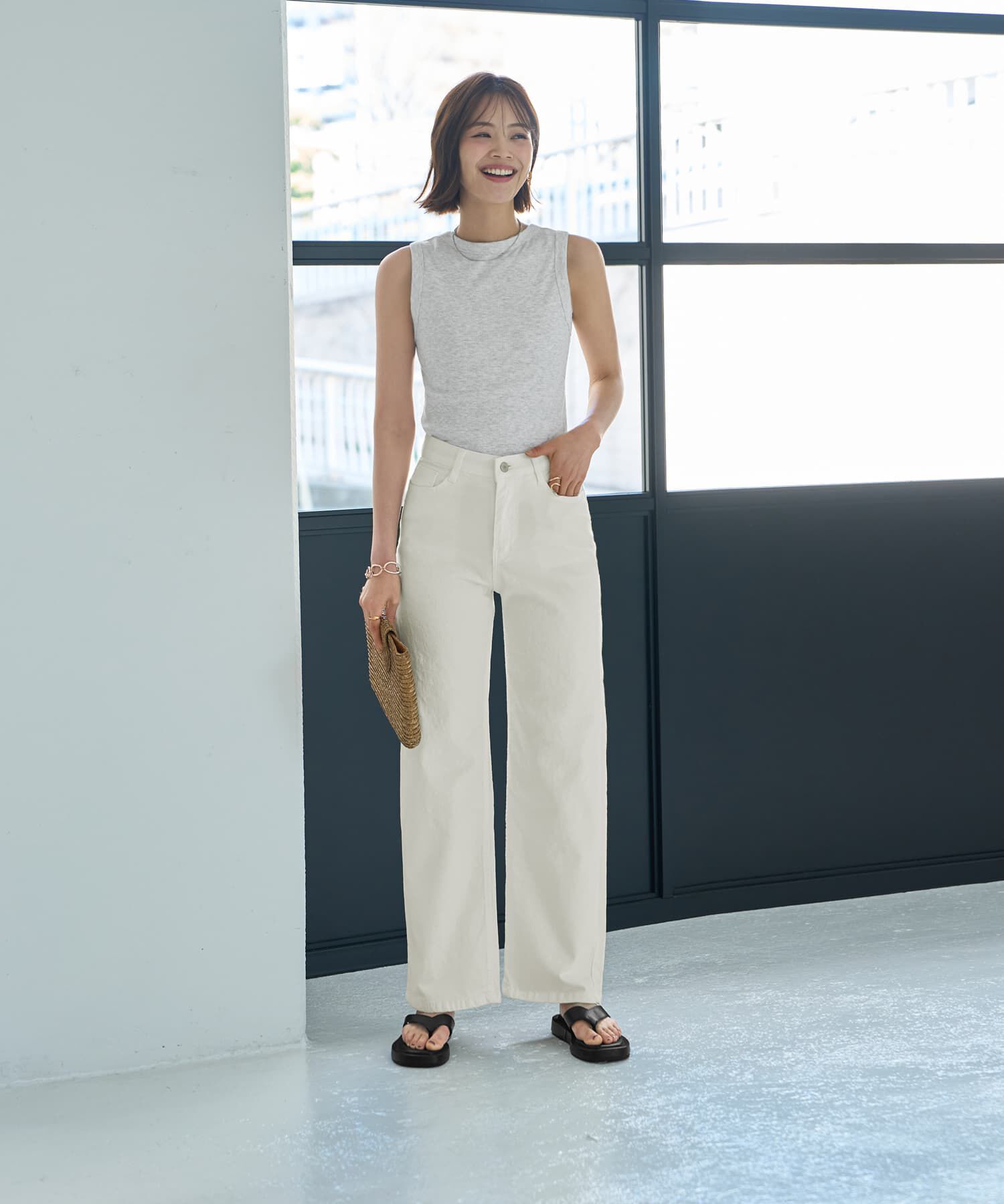 STYLE DELI「ウエストにゴム内蔵のストレッチコットンストレートパンツ」|チノ|