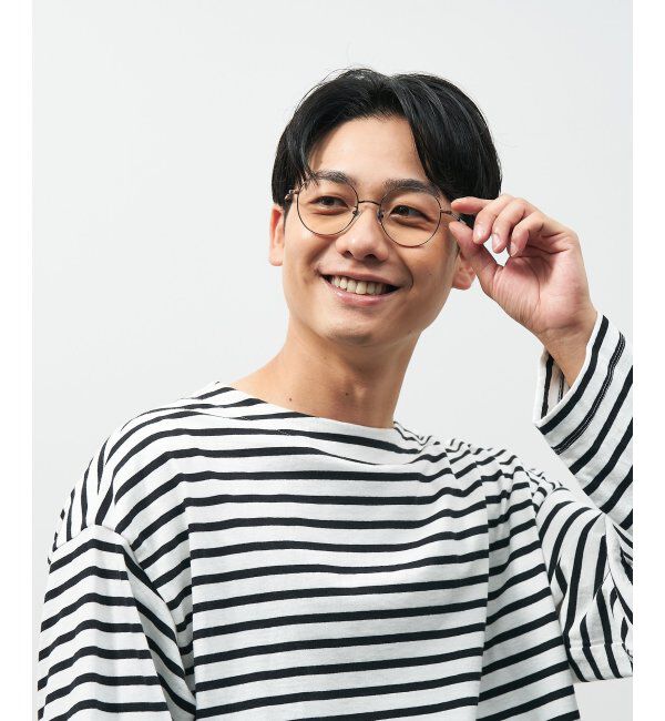  「ボストン型 調光サングラス｜レンズの色が変わるサングラス 紫外線対策」|サングラス|