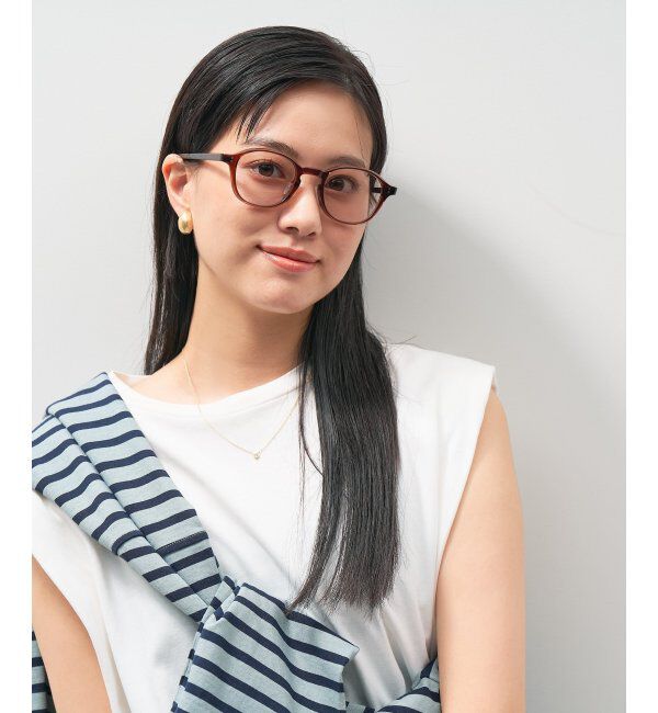  「ウェリントン型 調光サングラス レンズの色が変わるサングラス Zoff | YURIE OUTDOOR EDITION」|サングラス|