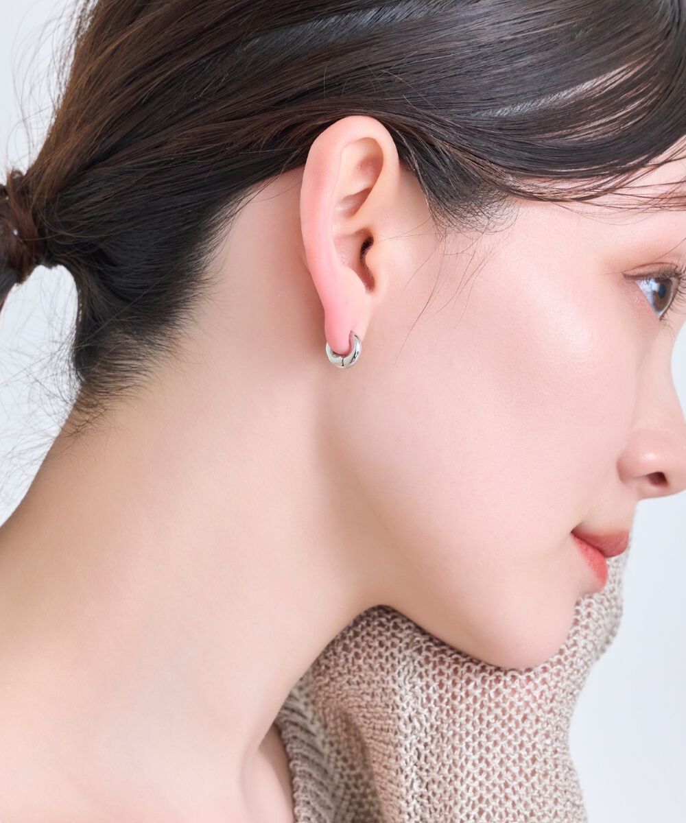 Phoebe「【金属アレルギー対応】シンプルフープスナップイヤリング　シルバー」|イヤリング|