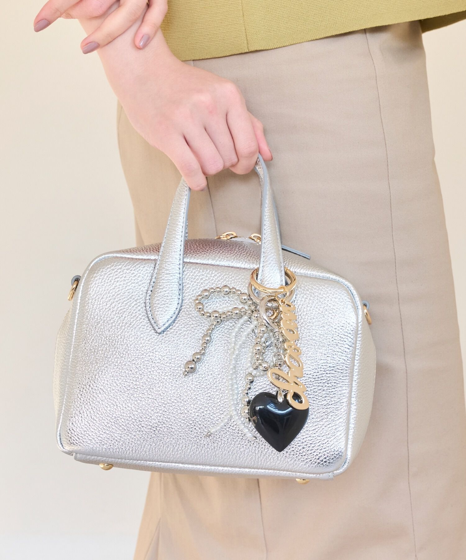 Phoebe「レタードキーチャーム　チャーム」|チャーム・キーホルダー|