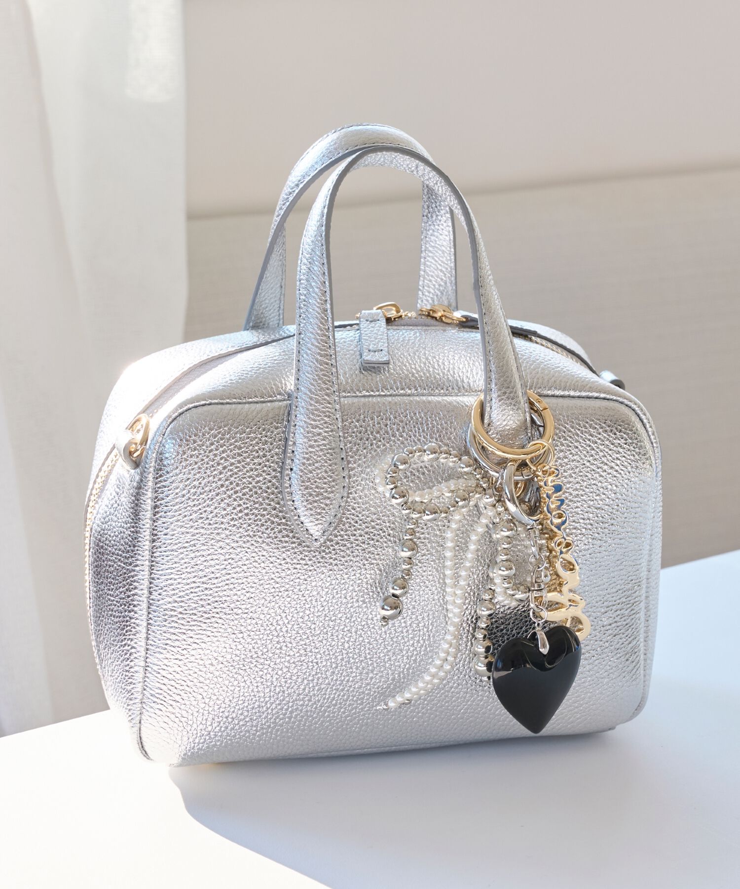 Phoebe「レタードキーチャーム　チャーム」|チャーム・キーホルダー|