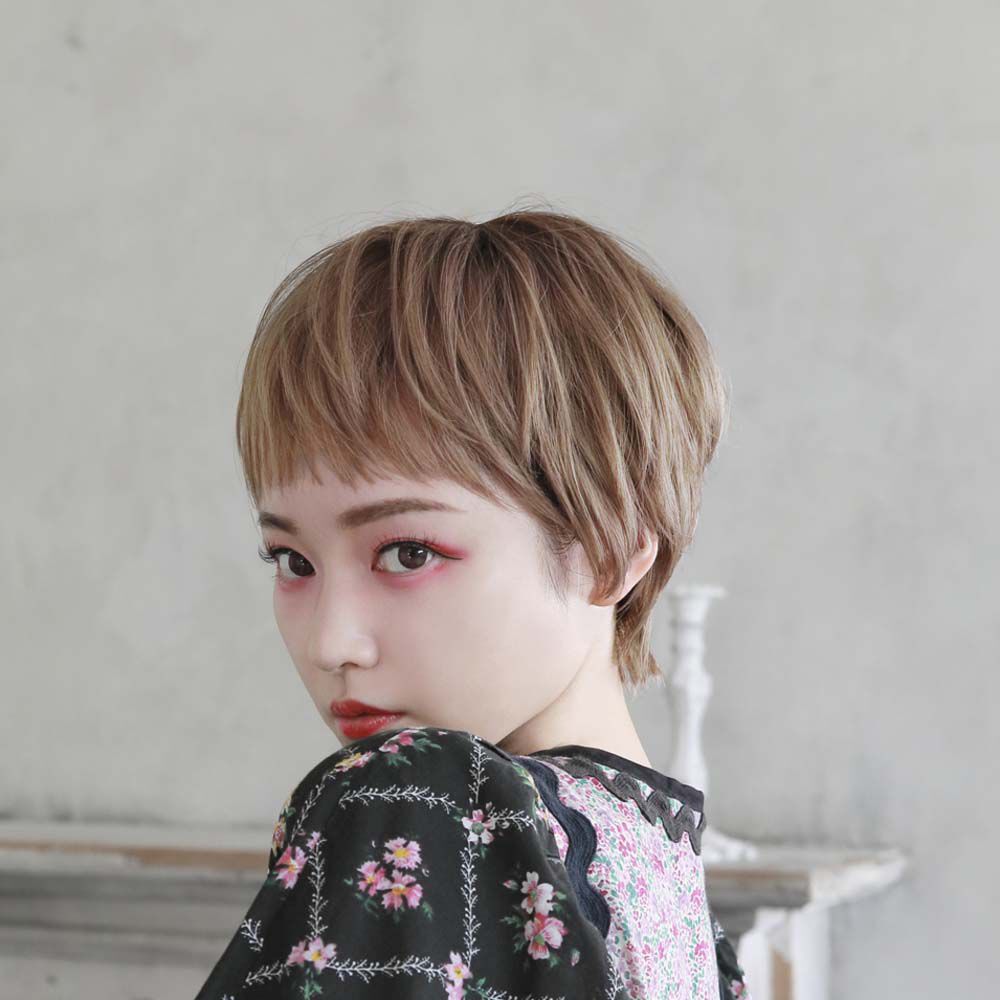 BACKYARD FAMILY「プリシラ prisila オールウィッグ ショート A-104 通販 ハンサムショート」|ヘアスタイリング|ブラウン1