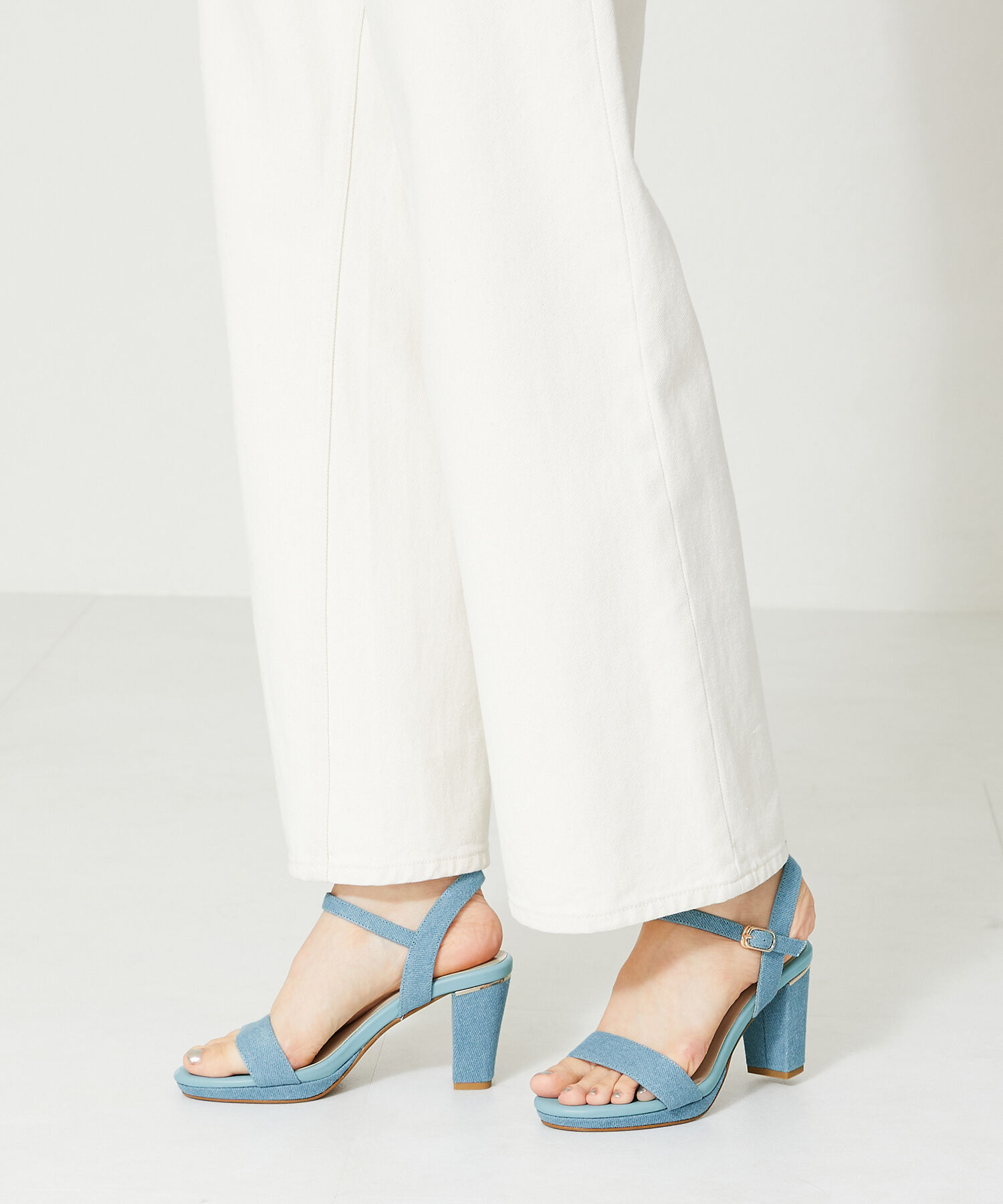 ORiental TRaffic「ラウンドトゥラインヒールサンダル/41234」|サンダル|BLUE