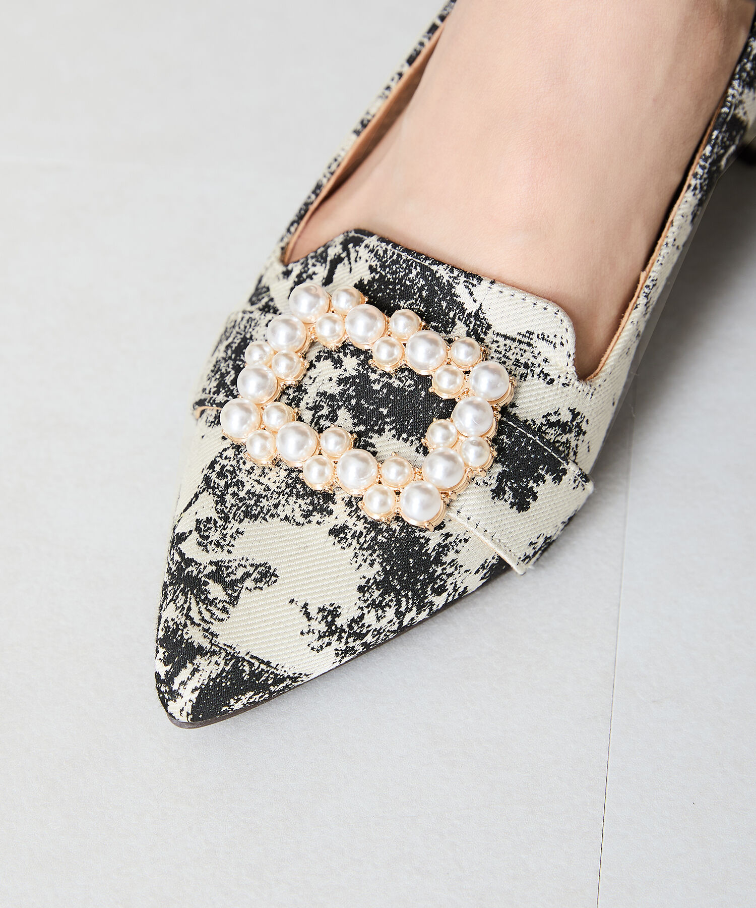 ORiental TRaffic「●2024秋冬新作●パールモチーフヒールオペラパンプス/41312」|パンプス|