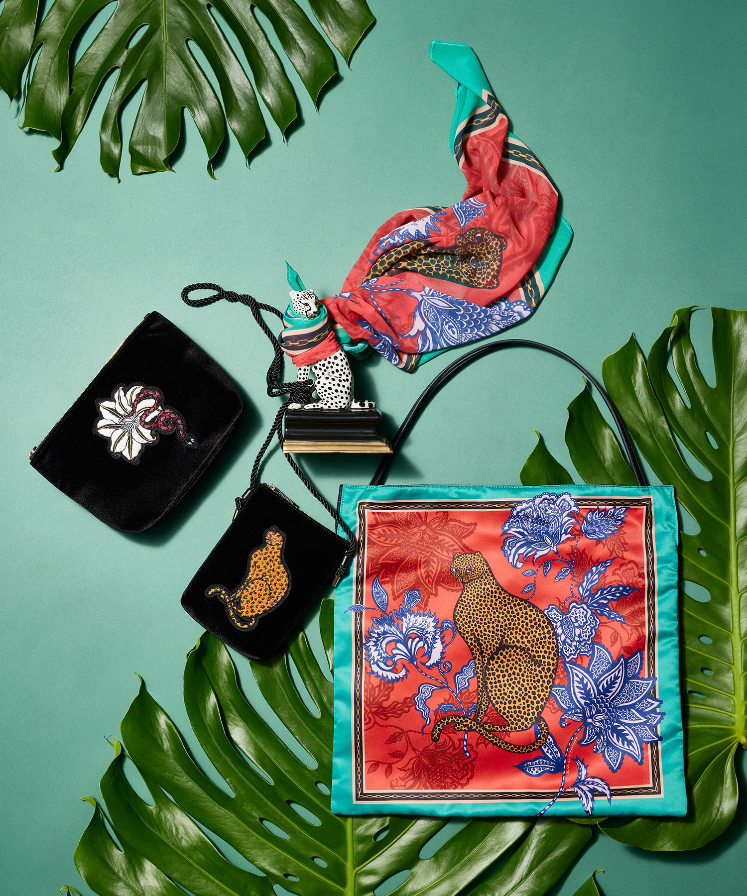 TOPKAPI TREASURE「【TREASURE TOPKAPI】【MIHO MURAKAMI コラボ】 ベロア ポーチ」|ポーチ|