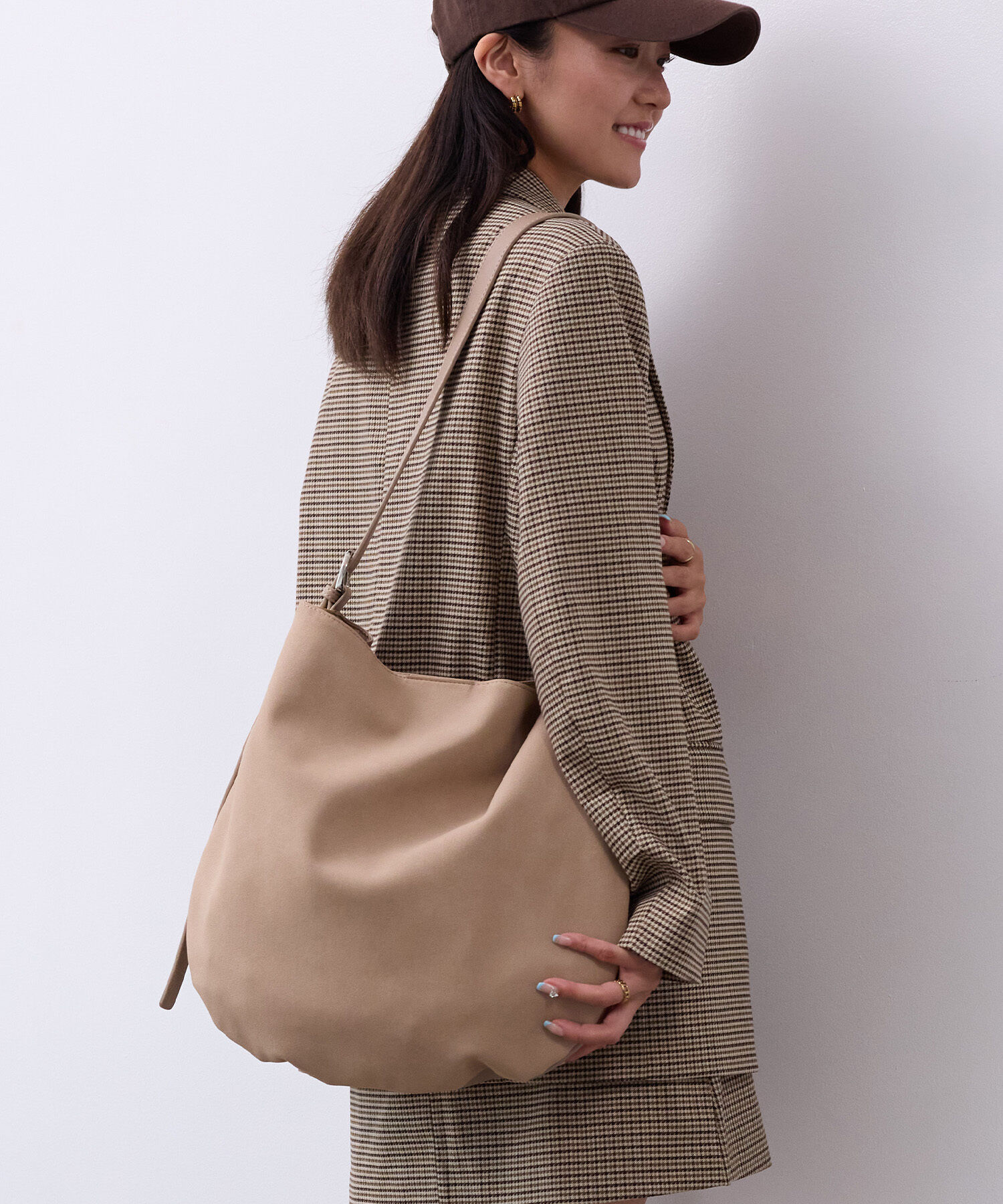 TOPKAPI TREASURE「【TREASURE TOPKAPI】ラウンド ビッグ ショルダーバッグ」|ショルダー・メッセンジャー|ベージュ