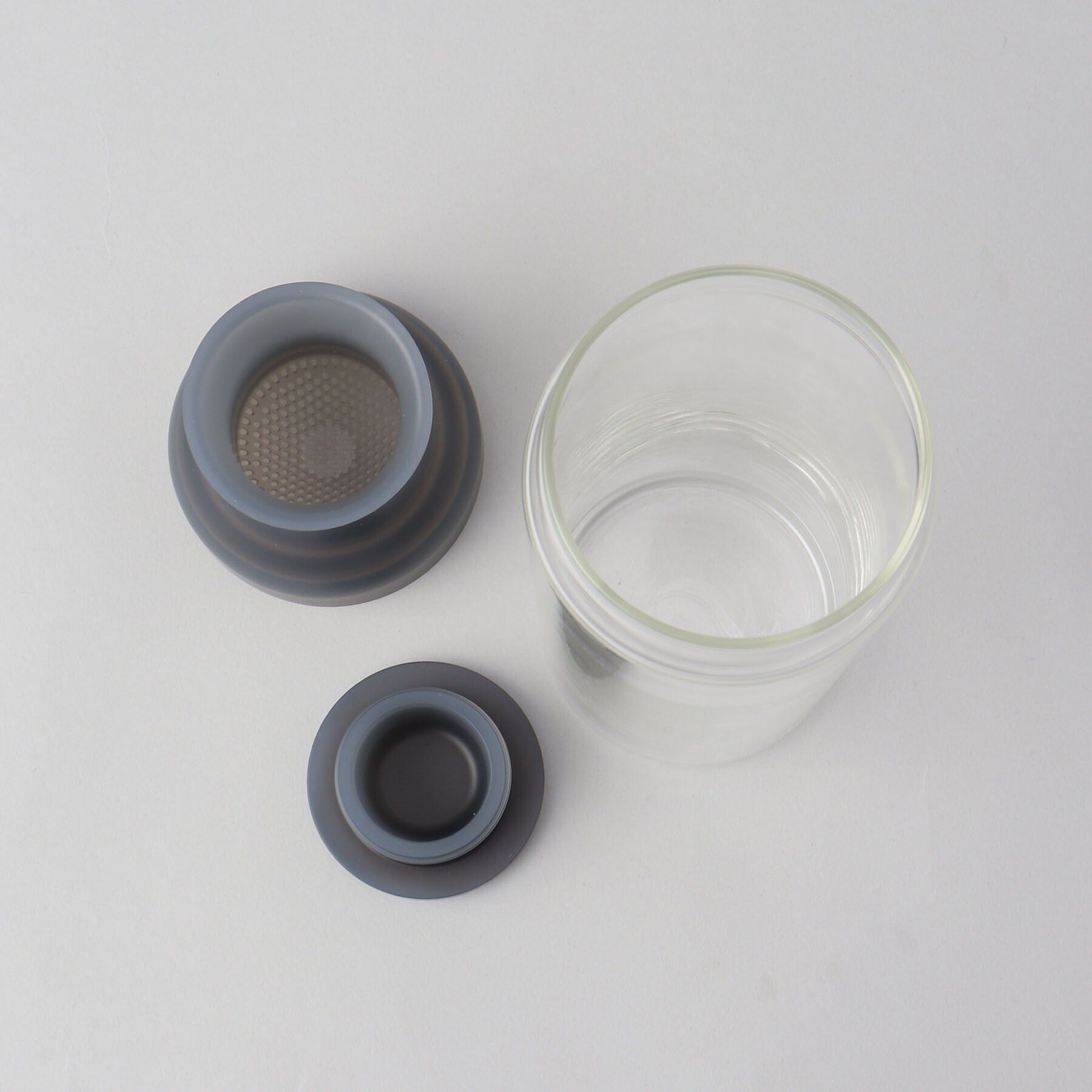 212 KITCHEN STORE「フィルタ―インカラフェ GY ＜HARIO ハリオ＞」|グラス・マグカップ|