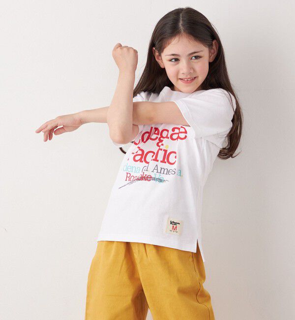 SHIPS any「【SHIPS any別注】Collegiate Pacific:〈洗濯機可能〉Vガゼット プリント & 刺繍 Tシャツ<KIDS>」|Tシャツ・カットソー|