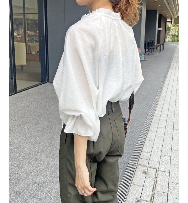 Spick and Span「≪追加2≫ハイブリットフリルカラーボリュームスリーブブラウス」|シャツ・ブラウス|