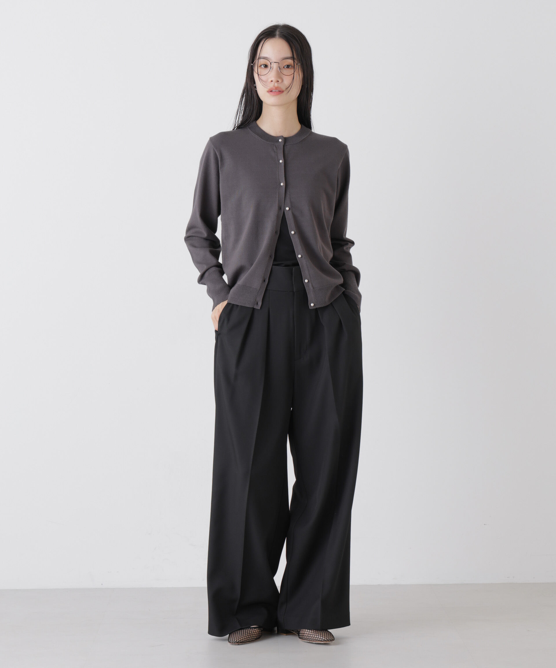 nano･universe「ハイウエストツータックワイドパンツ」|チノ|