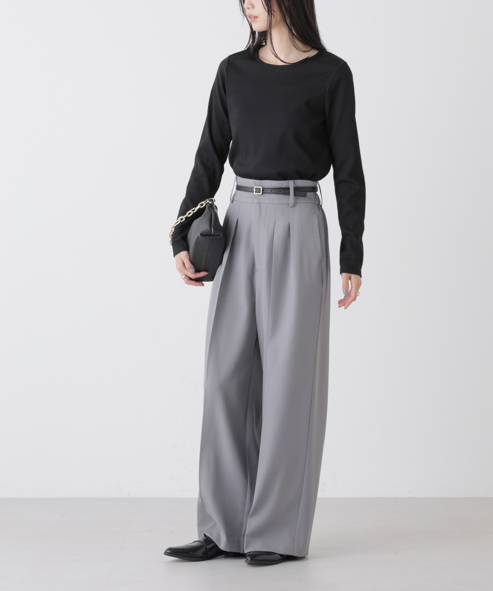 nano･universe「ハイウエストツータックワイドパンツ」|チノ|