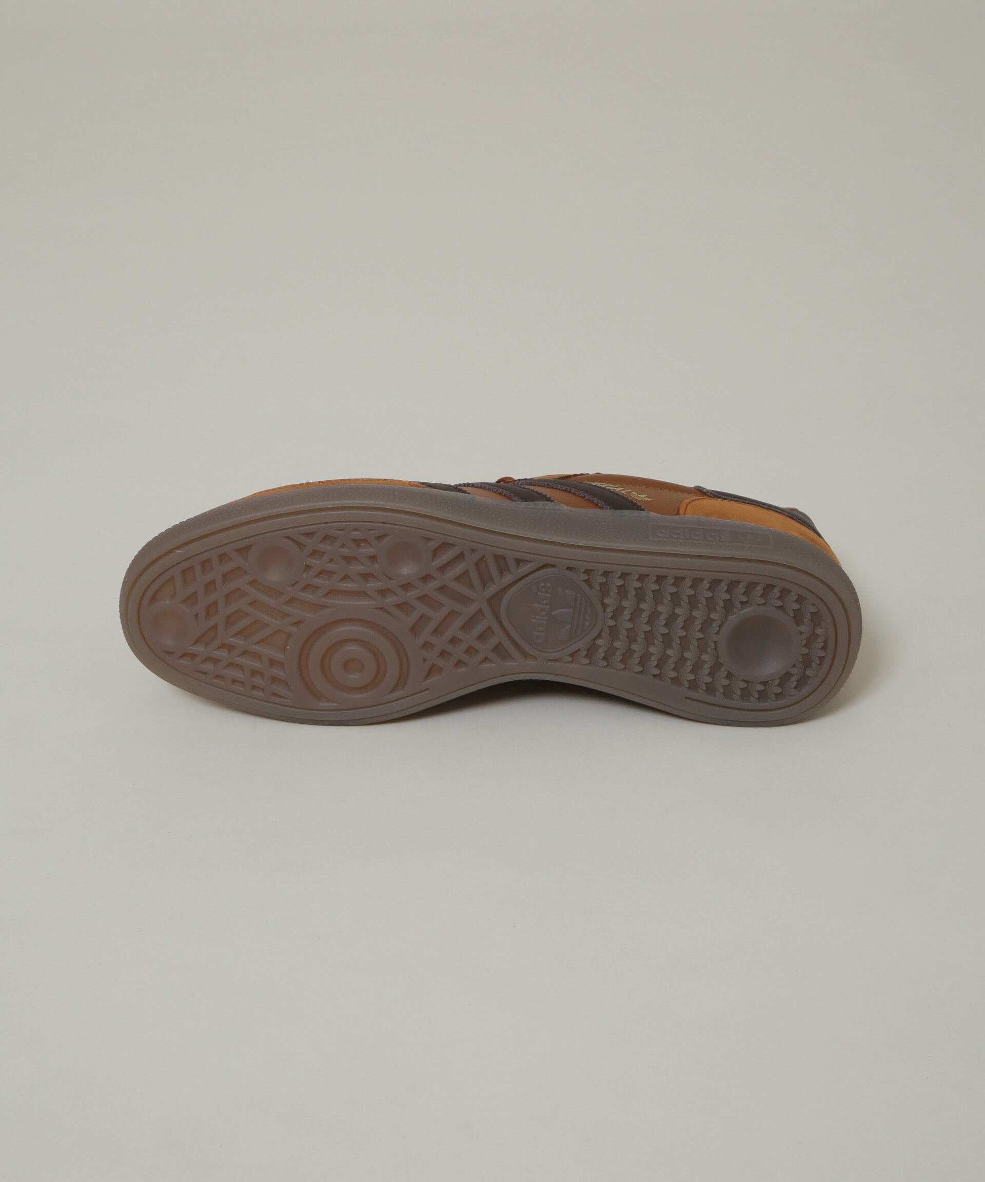 nano･universe「adidas/HANDBALL SPEZIAL」|スニーカー|