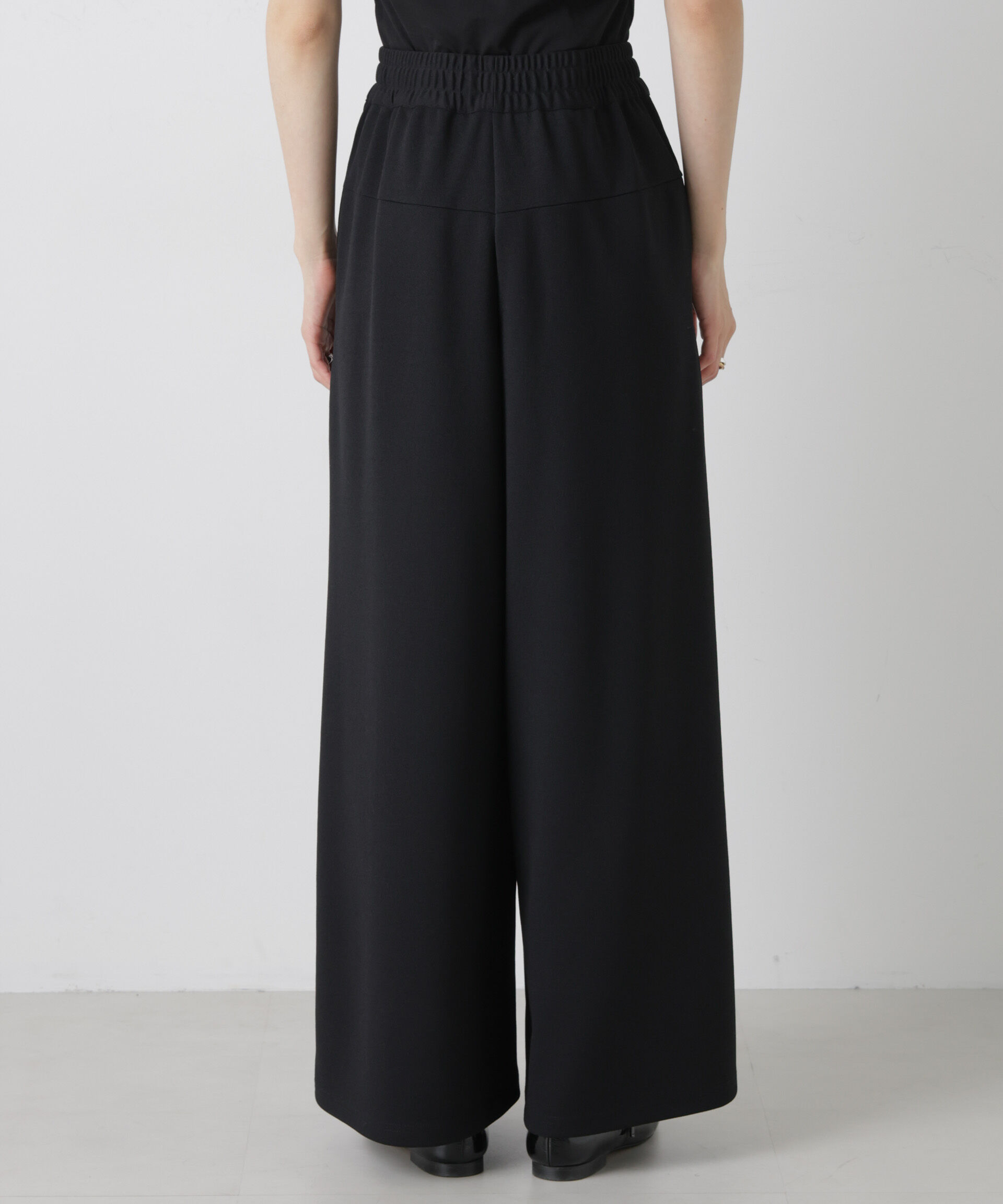 nano･universe「タックワイドカットジョーゼットパンツ」|チノ|