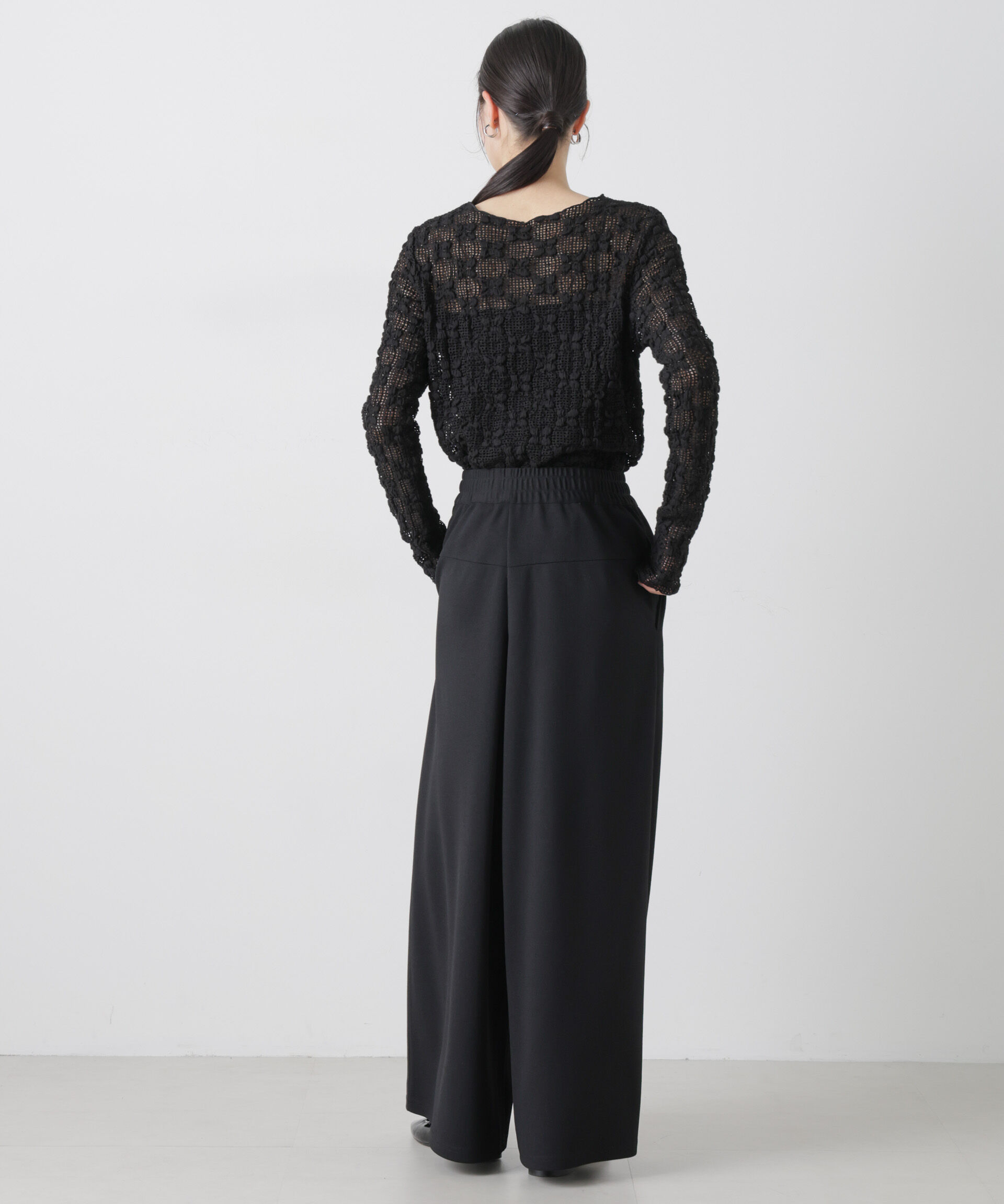 nano･universe「タックワイドカットジョーゼットパンツ」|チノ|