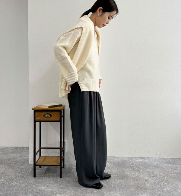 fredy emue「CASHMILE WOOL Vネックプルオーバー（ブローチ付き）」|ニット・セーター|