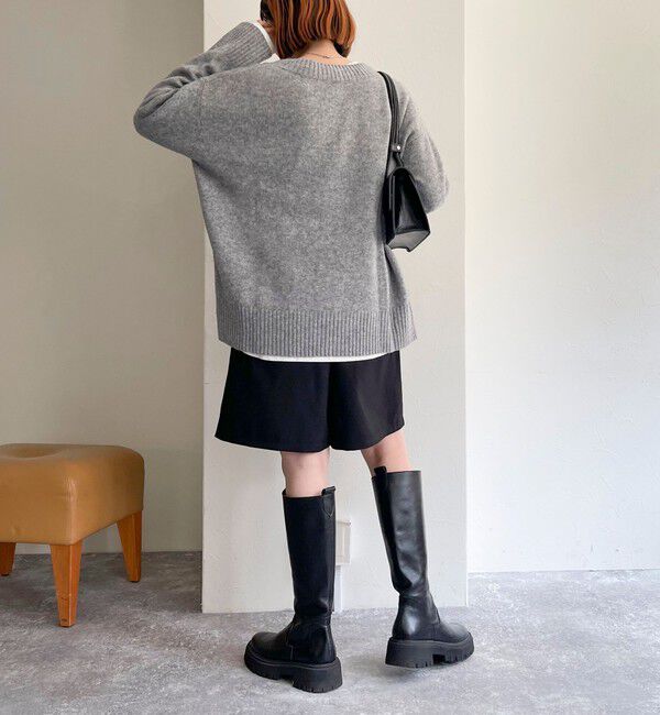 fredy emue「CASHMILE WOOL Vネックプルオーバー（ブローチ付き）」|ニット・セーター|