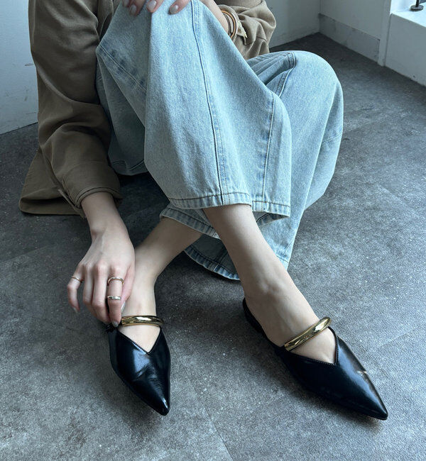  「GOLDモチーフミュール」|サンダル|ブラック