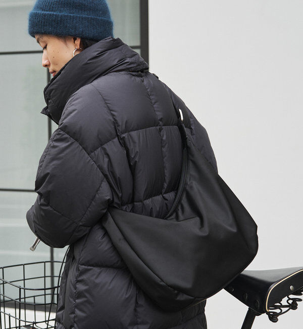  「クラウズナイロンラウンドビッグショルダーバッグ」|ショルダー・メッセンジャー|