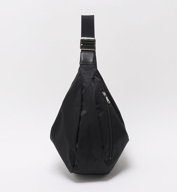  「クラウズナイロンラウンドビッグショルダーバッグ」|ショルダー・メッセンジャー|