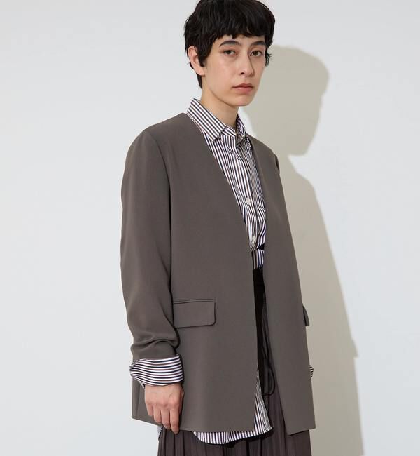 Liesse「【定番】ダブルクロスノーカラージャケット」|ノーカラージャケット|