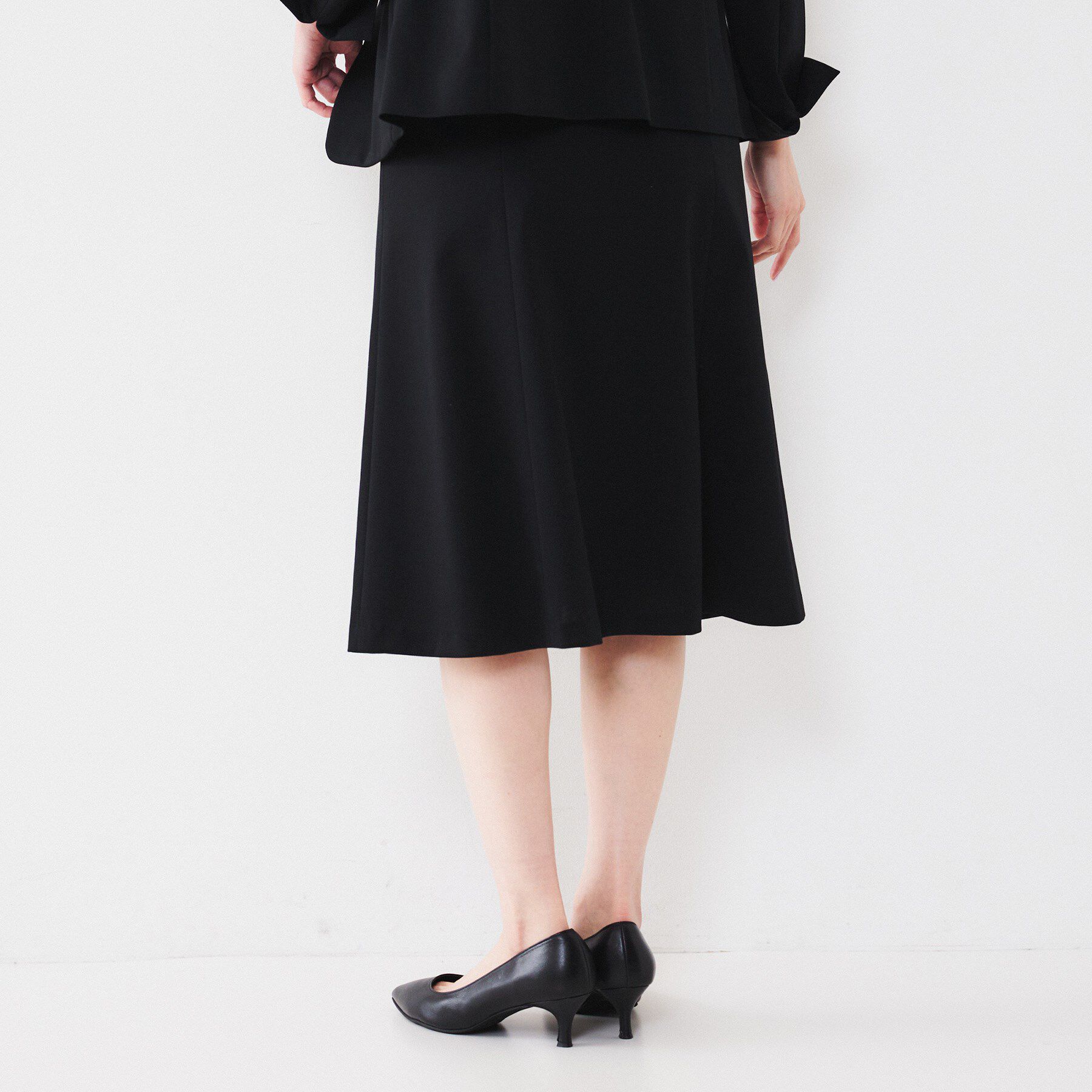 UNTITLED「【通勤スーツ】コットン混ジャージ マーメイドスカート」|スカート|