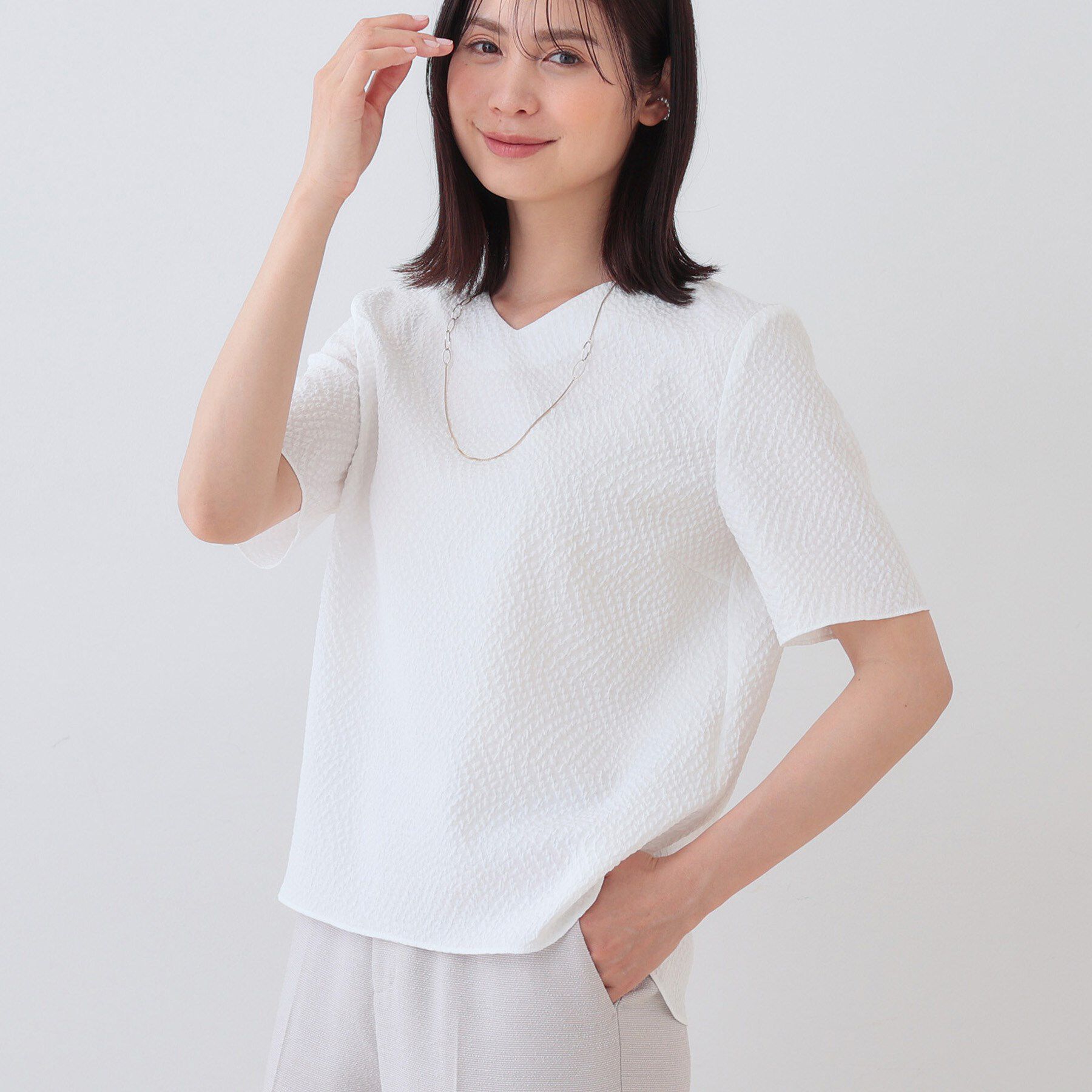 INDIVI「【日本製／インポート素材】フクレジャカードブラウス」|シャツ・ブラウス|ホワイト(001)