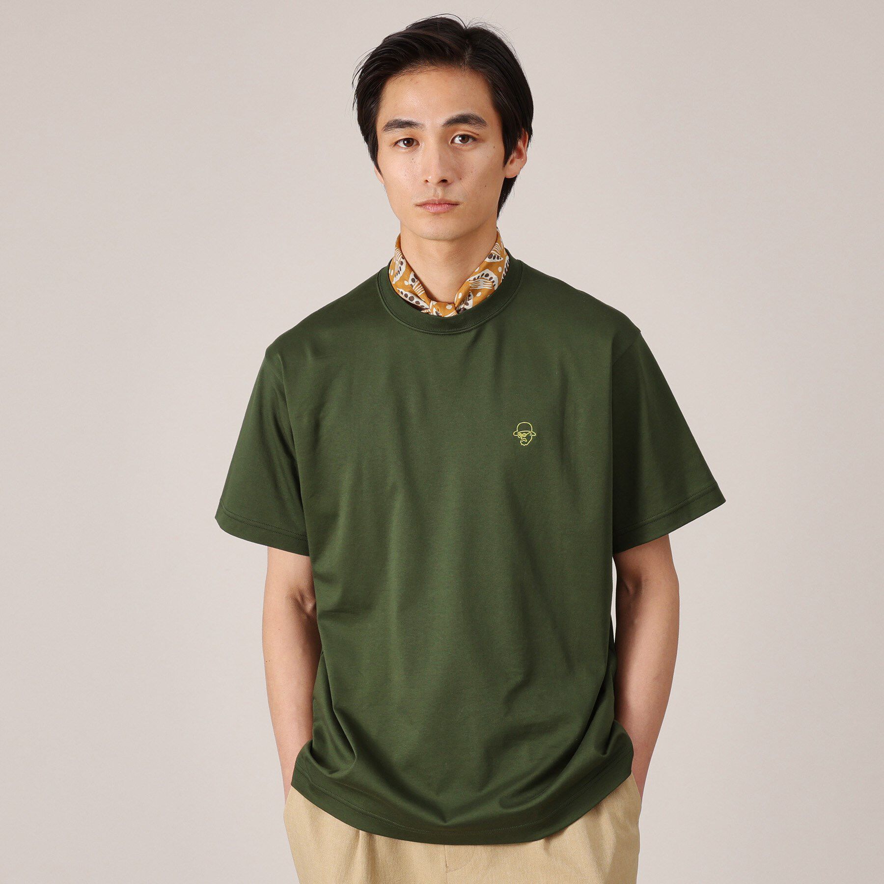 TAKEO KIKUCHI「ワンポイント カラー刺繍 Tシャツ」|Tシャツ・カットソー|グリーン(023)